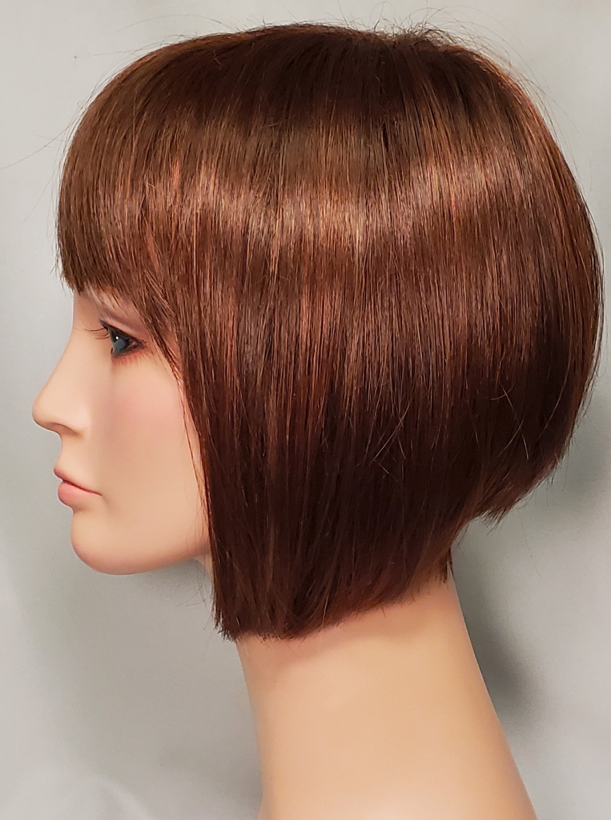 Tori 2356 Rene of Paris synthetic Angled Bob wig Color Chestnut NWOT display