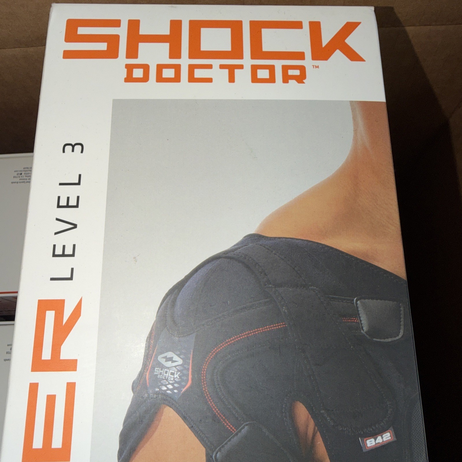 Shock Doctor level 3 Ultra Shoulder Support/ Stability Support size S/M 32”-40”