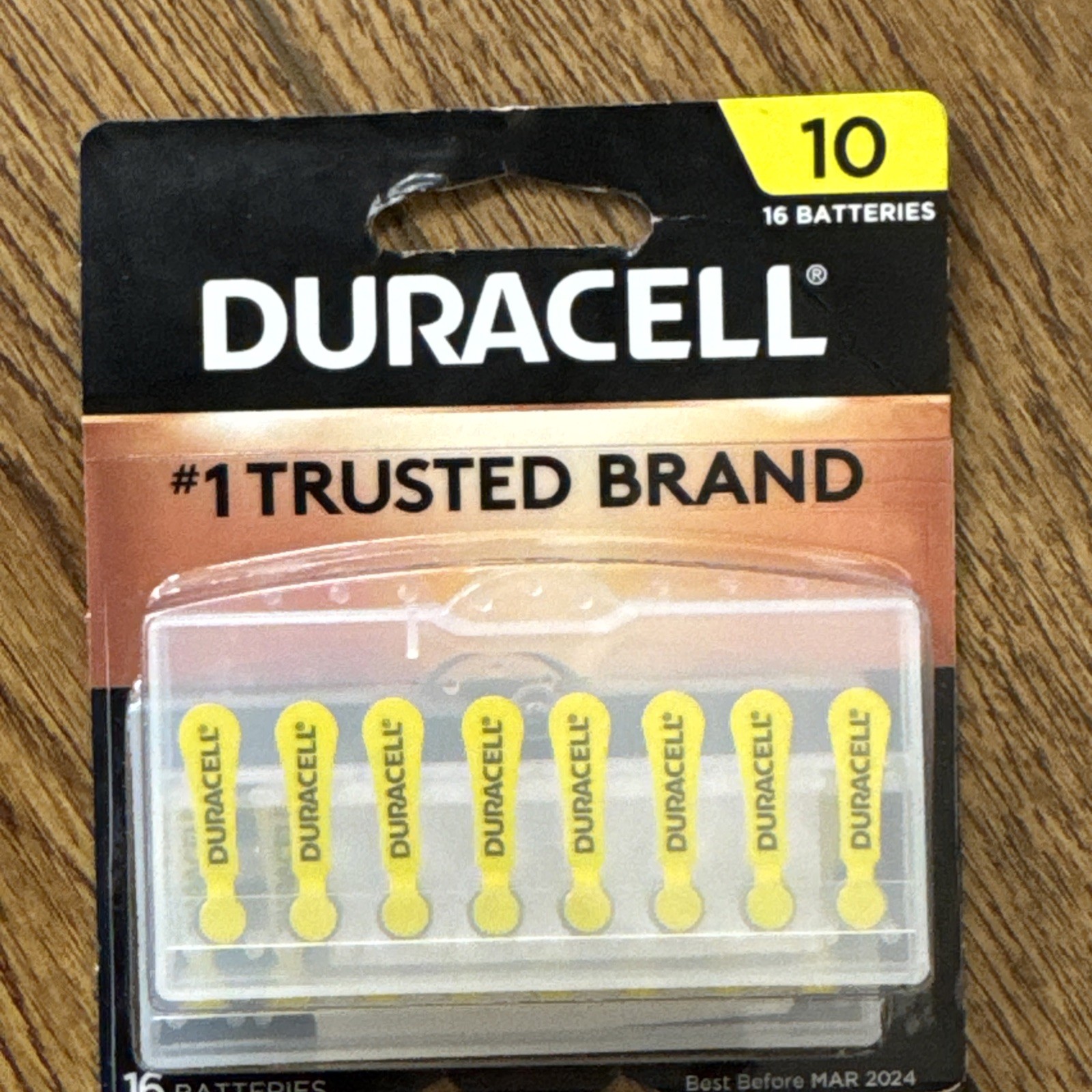 Duracell Size 10 – 16 Batteries . Exp . 03 / 2024 .