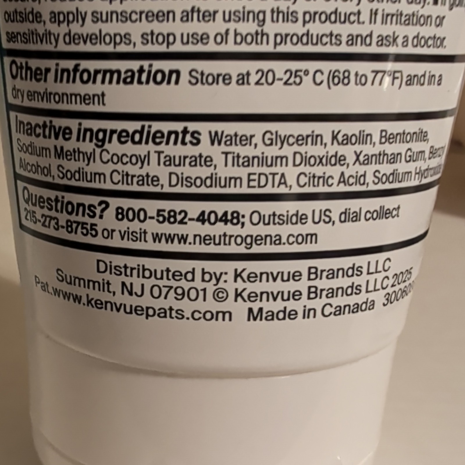 Neutrogena Evenly Clear Acne Cleansing Mask 3.5% BP In-Shower 4.2 fl oz