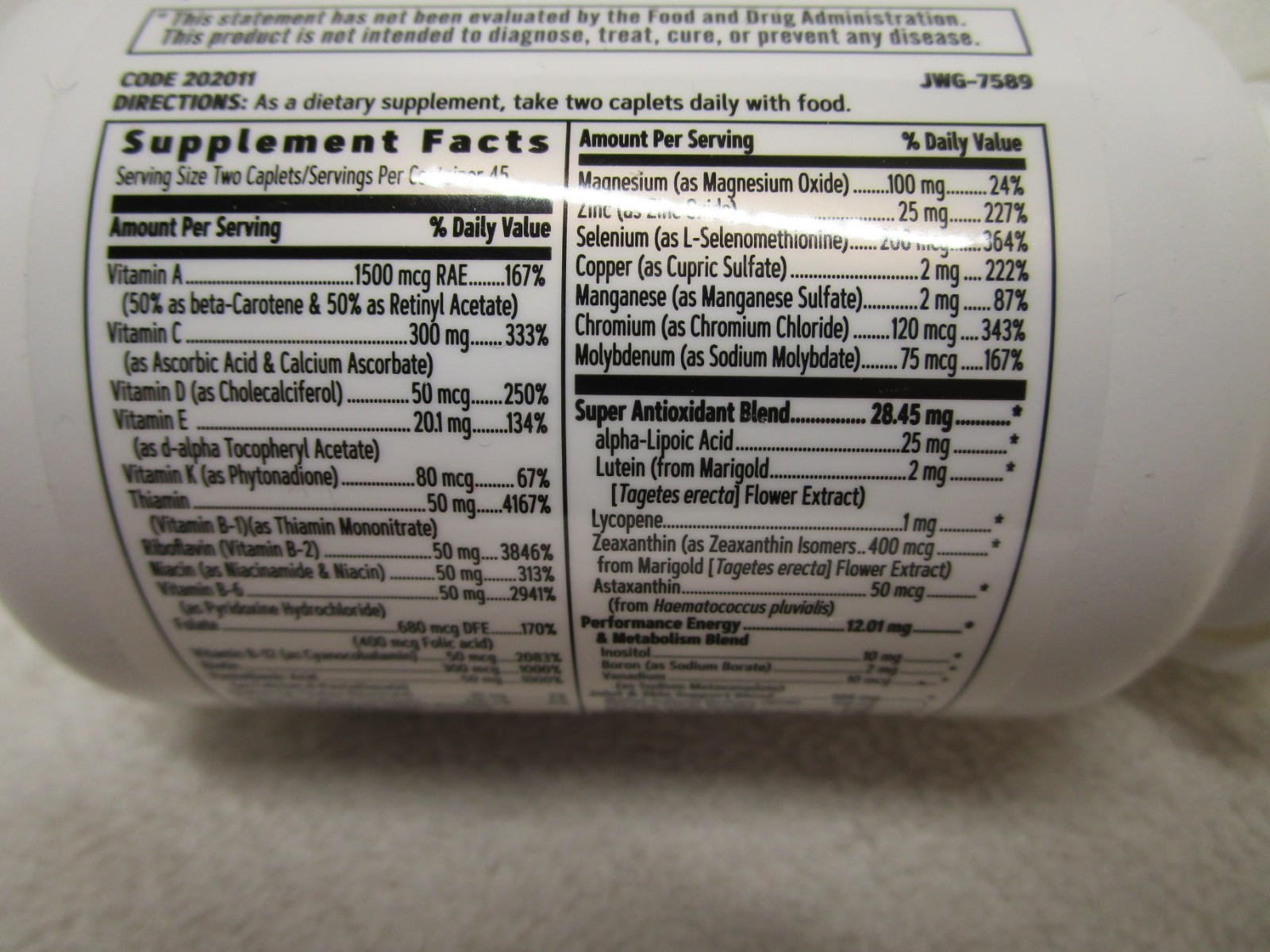 GNC Women’s Multivitamin Active 90 Caplets, EXP. 10/2025