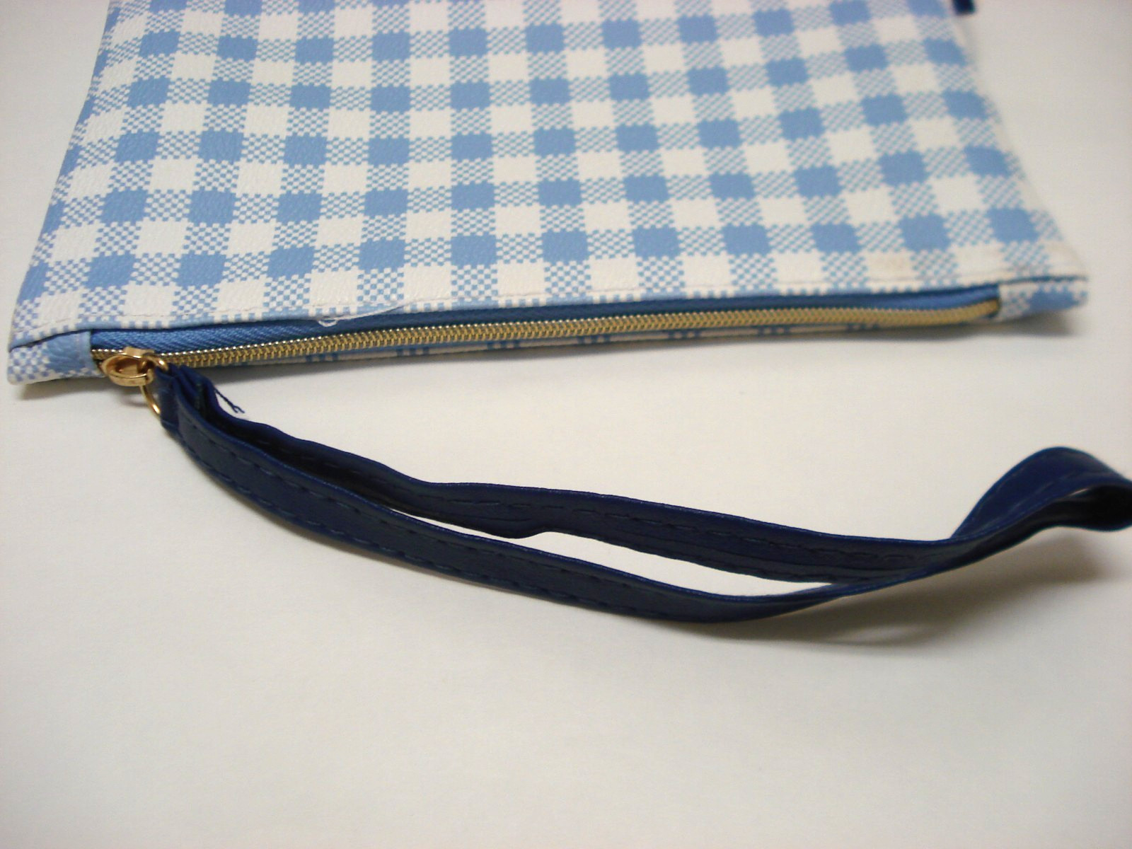 Ipsy May 2026 Glam Cosmetics Bag Blue Check Wrist Strap Bag Only NEW w/Zipper