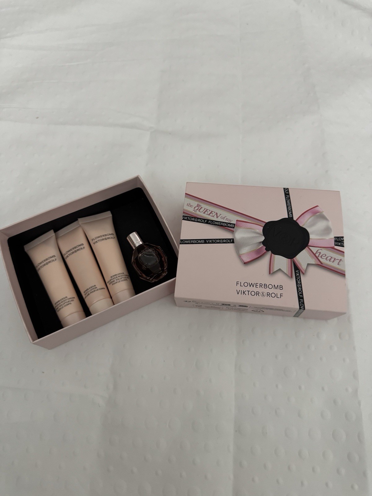 Victor & Rolf Flowerbomb Perfume Women Mini Gift Set (CHECK DESCRIPTION)