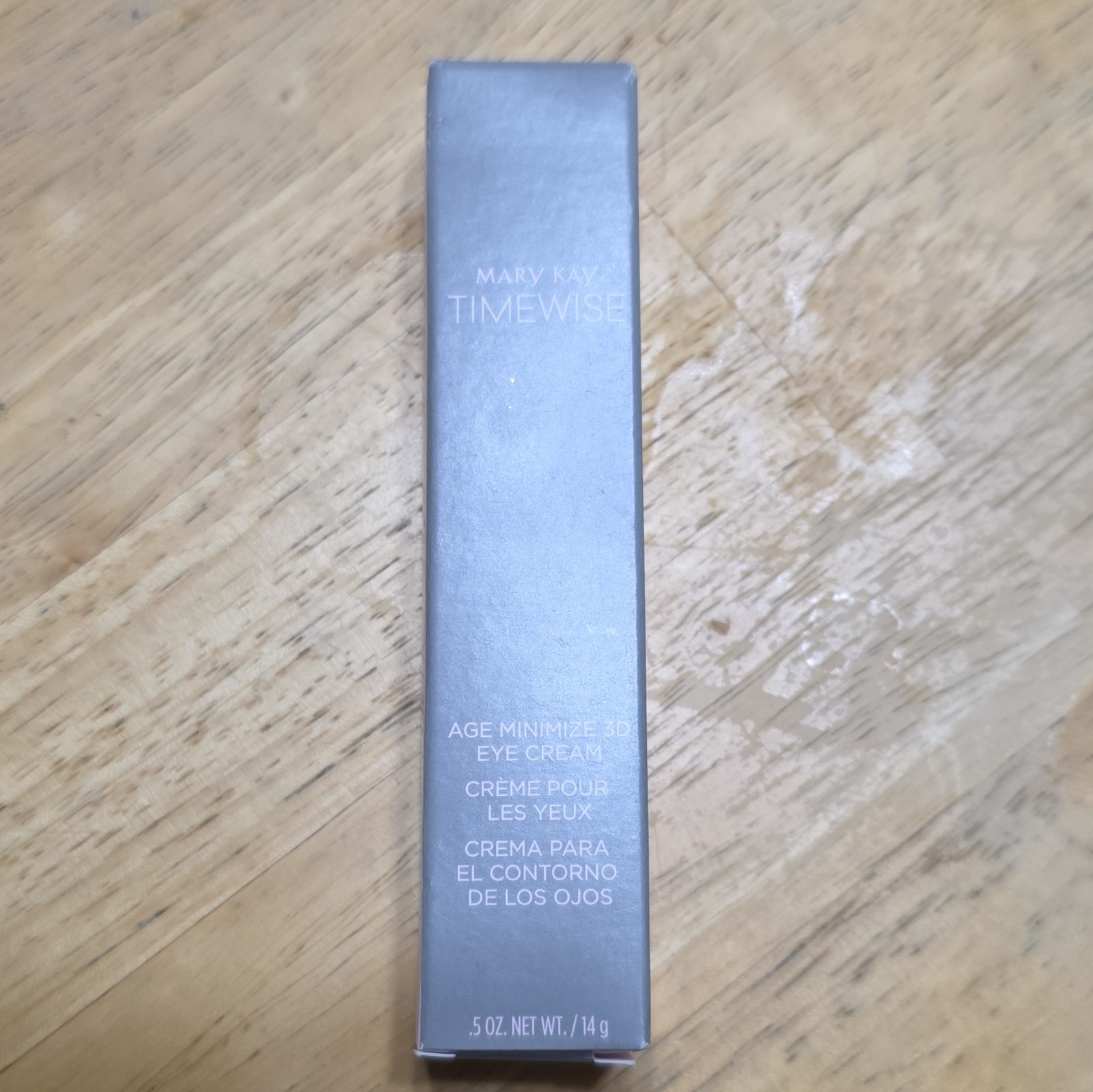 MARY KAY TIMEWISE Age Minimize 3D Eye Cream NIB