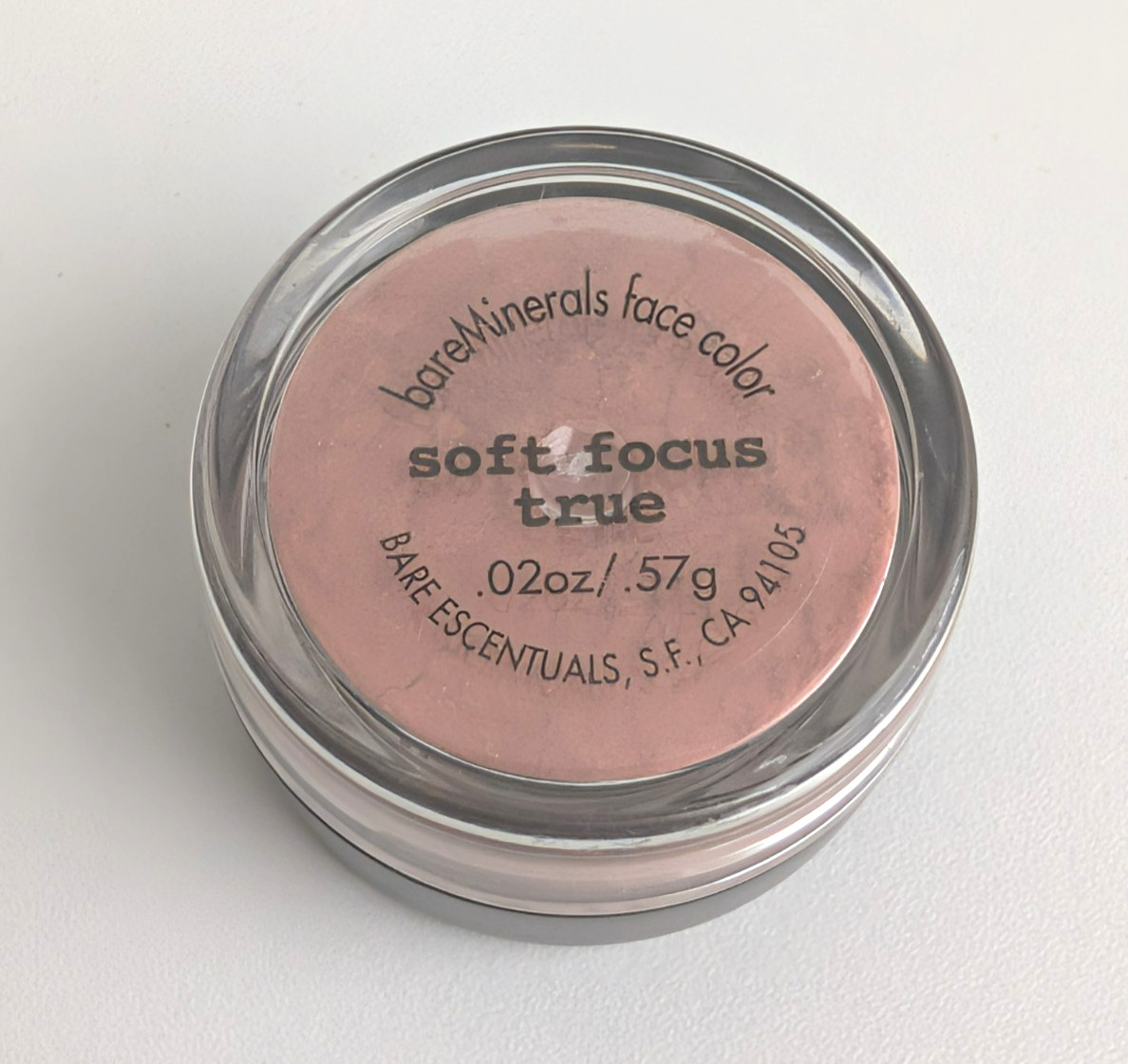 Bare Escentuals id bareMinerals SOFT FOCUS TRUE All Over Face Color .02 oz .57 g