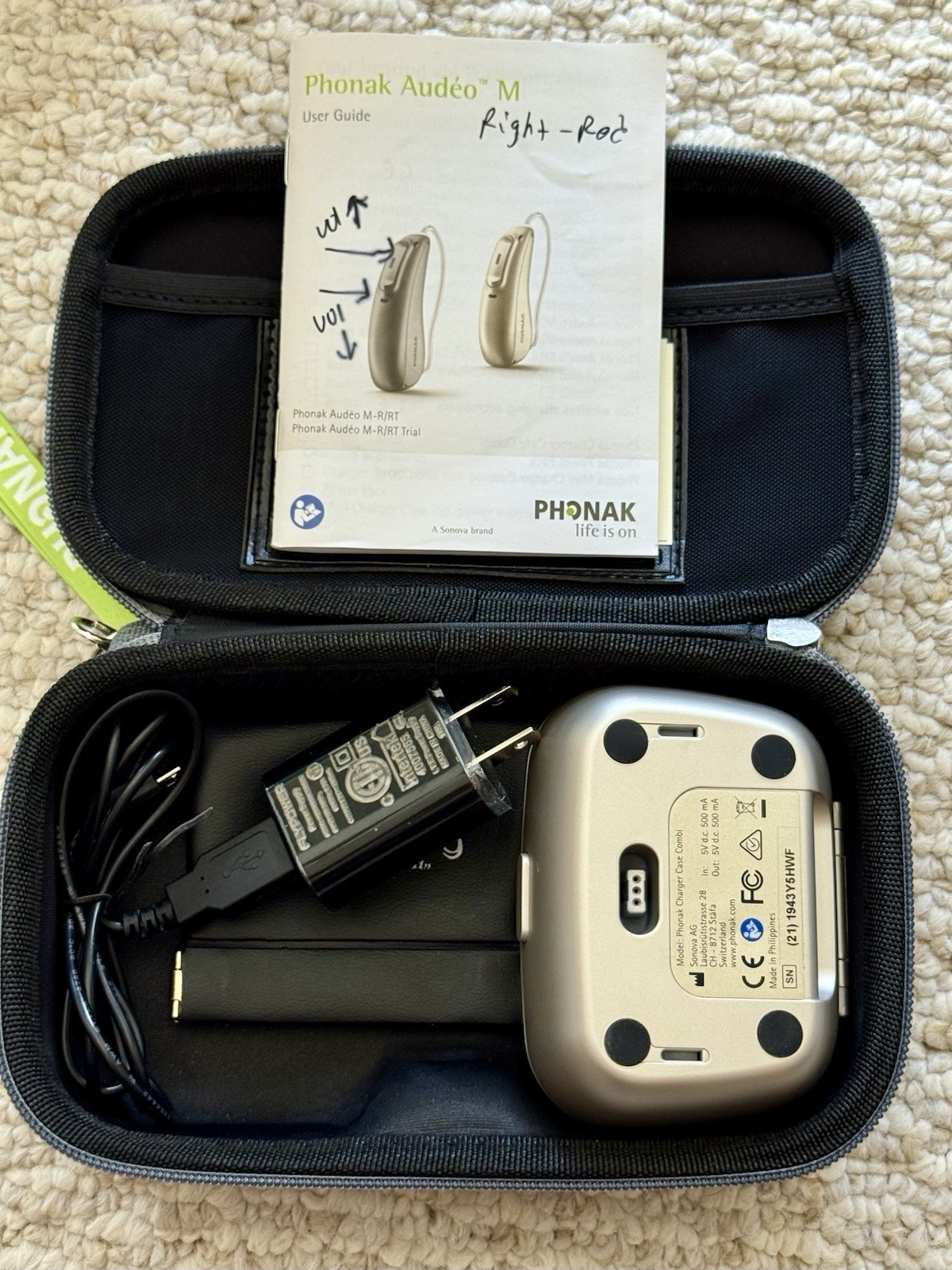 Phonak Audeo M-R/RT Hearing Aids Left & Right Charging Case Preowned Great Cond