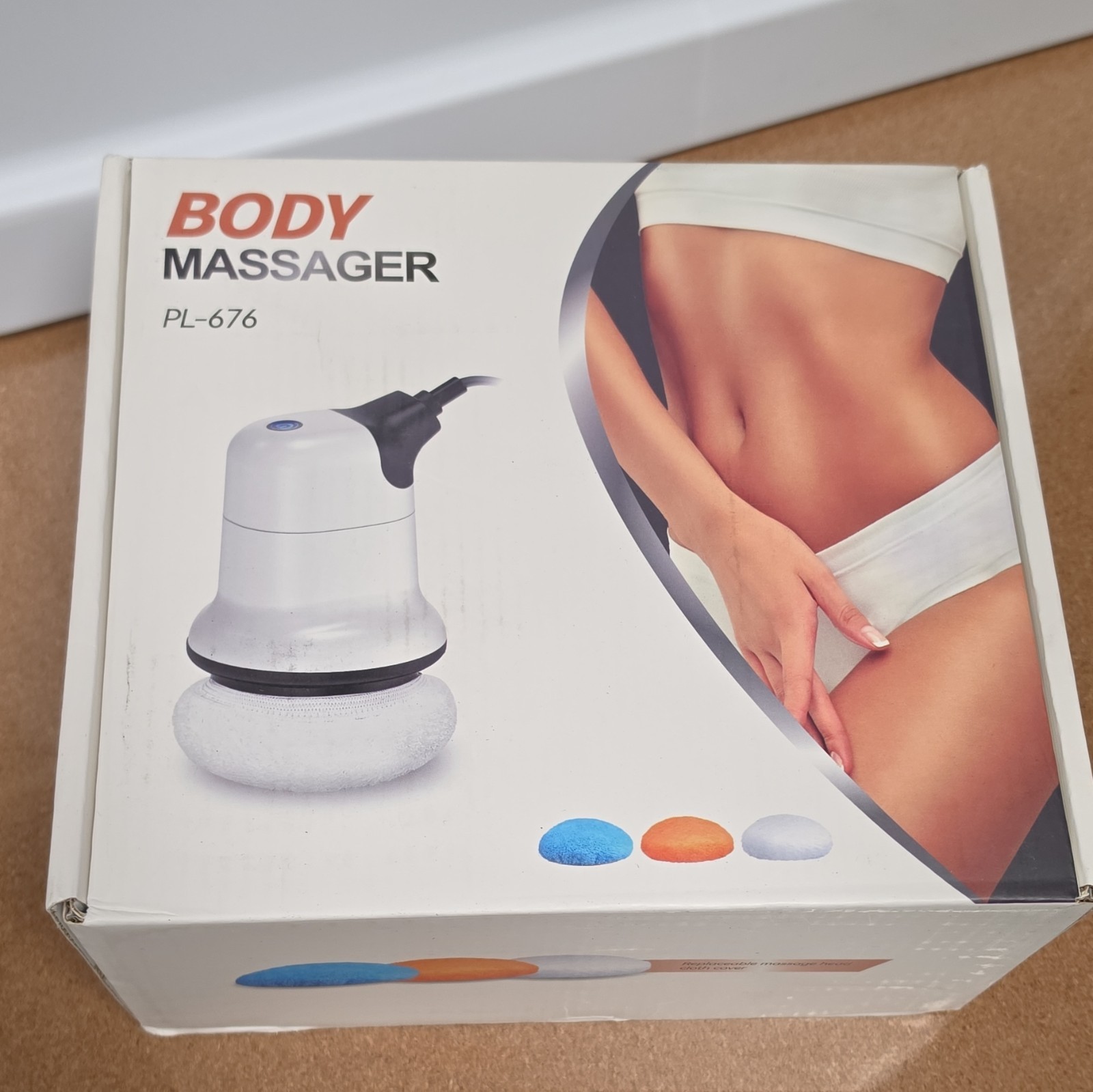 PL-676 Vibrating Body Massager Corded Electric Replaceable Head Cover White