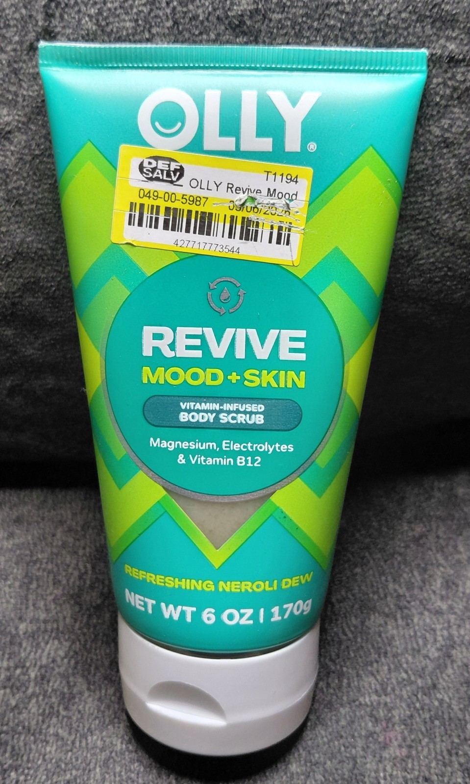 OLLY Revive Mood + Skin Body Scrub Refreshing Neroli Dew Paraben-Free 6 oz