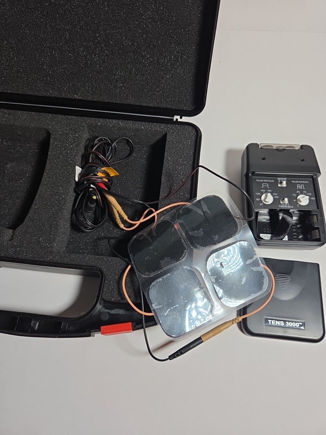 TENS 3000 Analog UNIT with ELECTRODES PAD