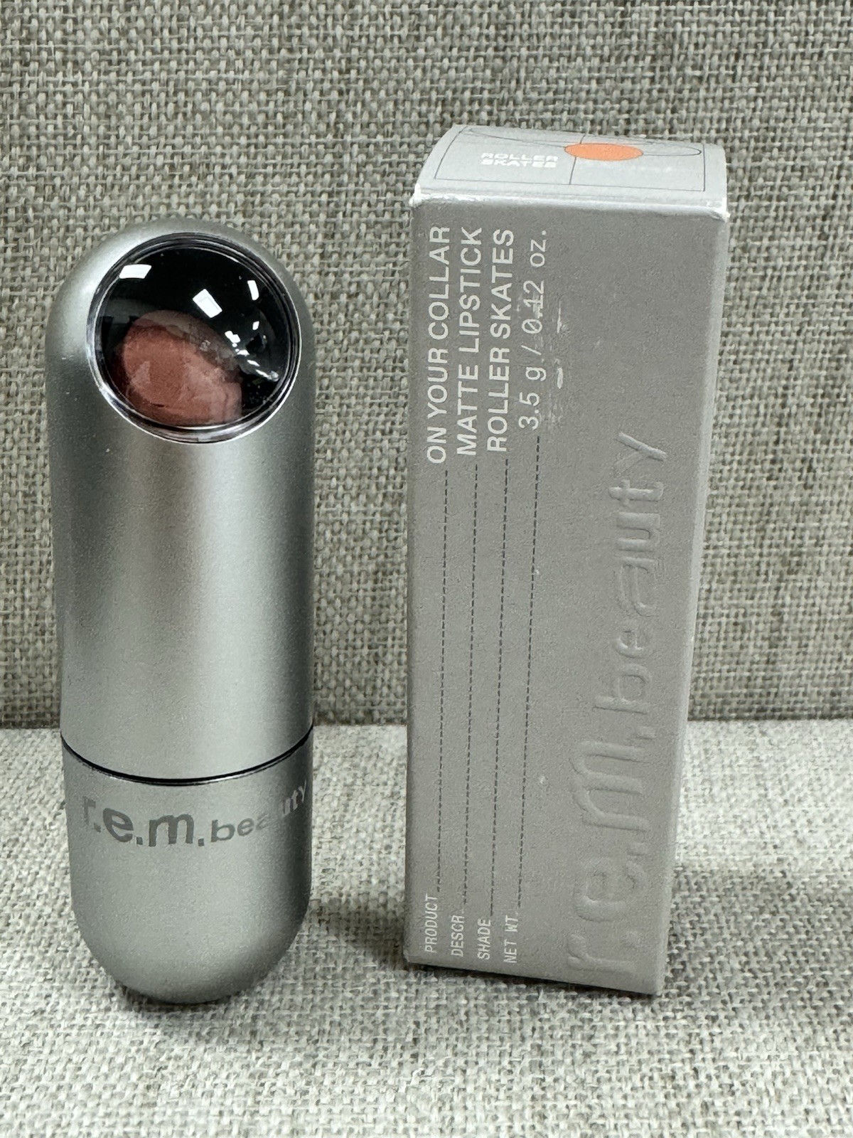 R.e.m. Matte Lipstick Rollerskate Full Size