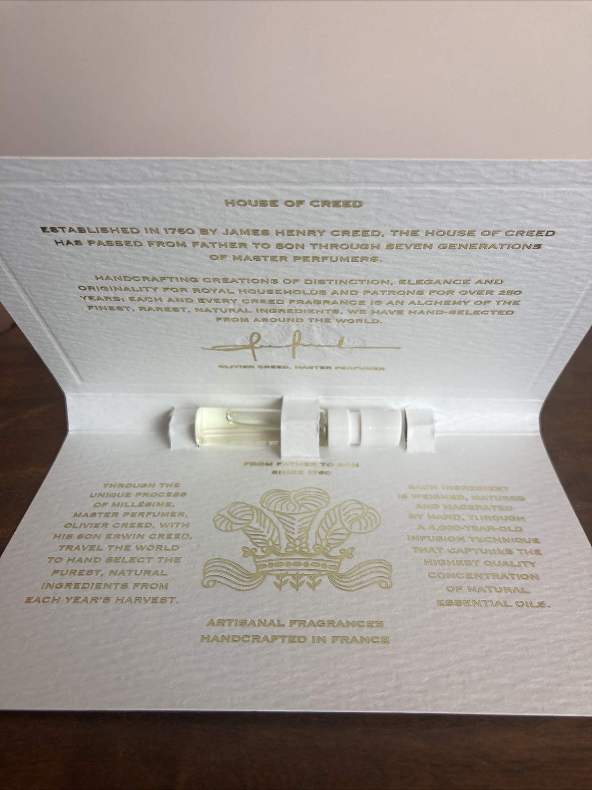 Creed LOVE IN WHITE Eau de PARFUM 0.05fl oz/1.5ml Vial Spray Sample Size