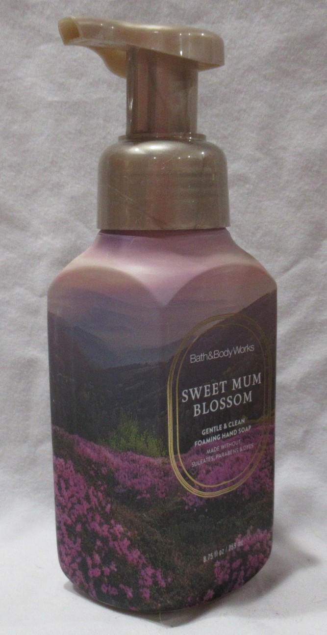 Bath & Body Works Gentle & Clean Foaming Hand Soap Set Lot 2 SWEET MUM BLOSSOM