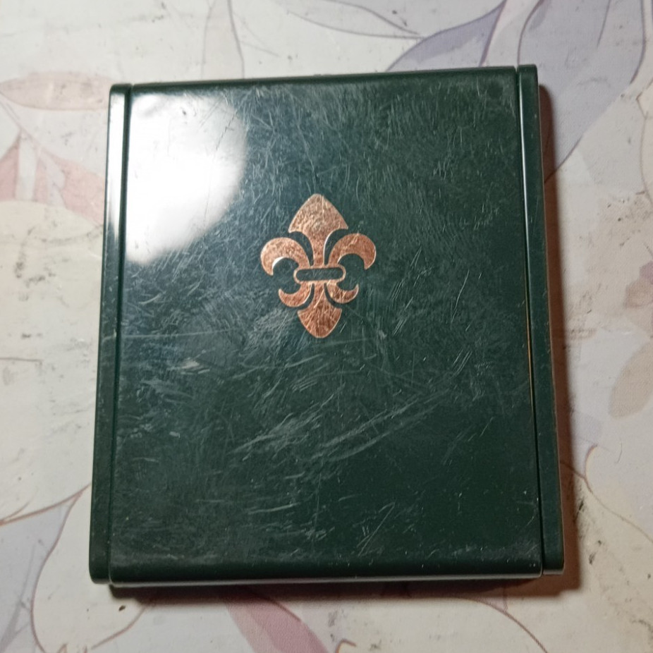 Green Square Folding Compact Makeup Mirror w/ Fleur-de-Lis Emblem 3″
