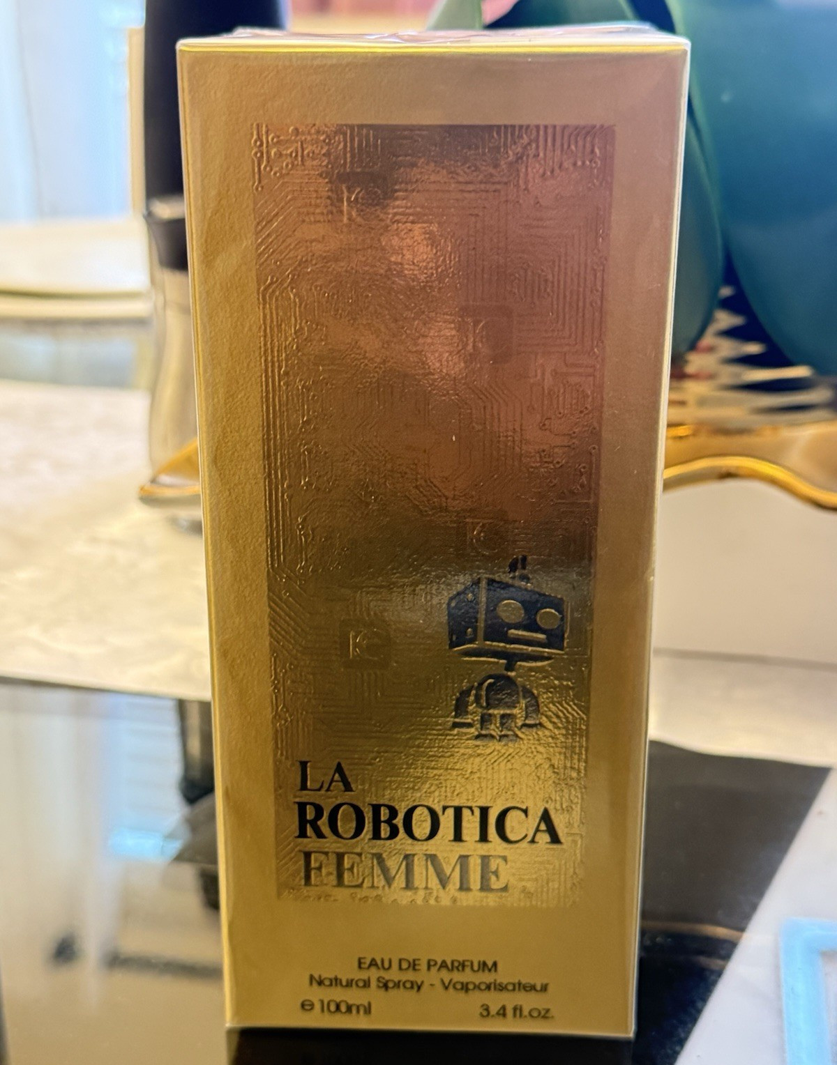 La Robotica Femme Eau de Parfum Spray, Regular Size 3.4 fl oz (100ml)