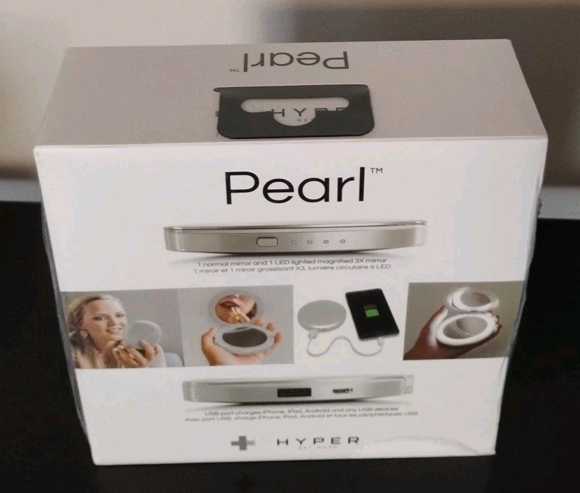 Hyper Pearl 3000mAh Compact mirror battery Pack USB Charger New Sealed