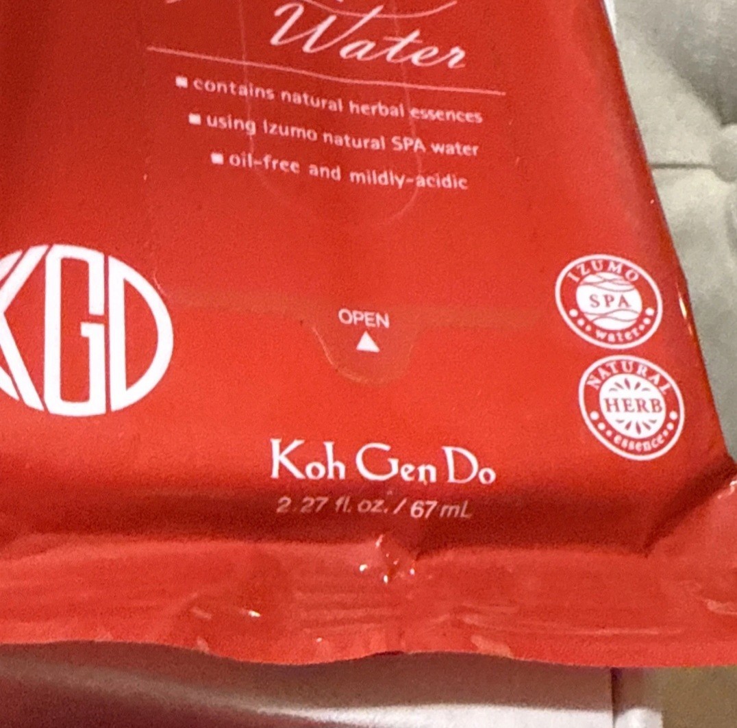 2 Koh Gen Do Cleansing Spa Water Makeup Remover Water 10 Cloths Each 67 mL