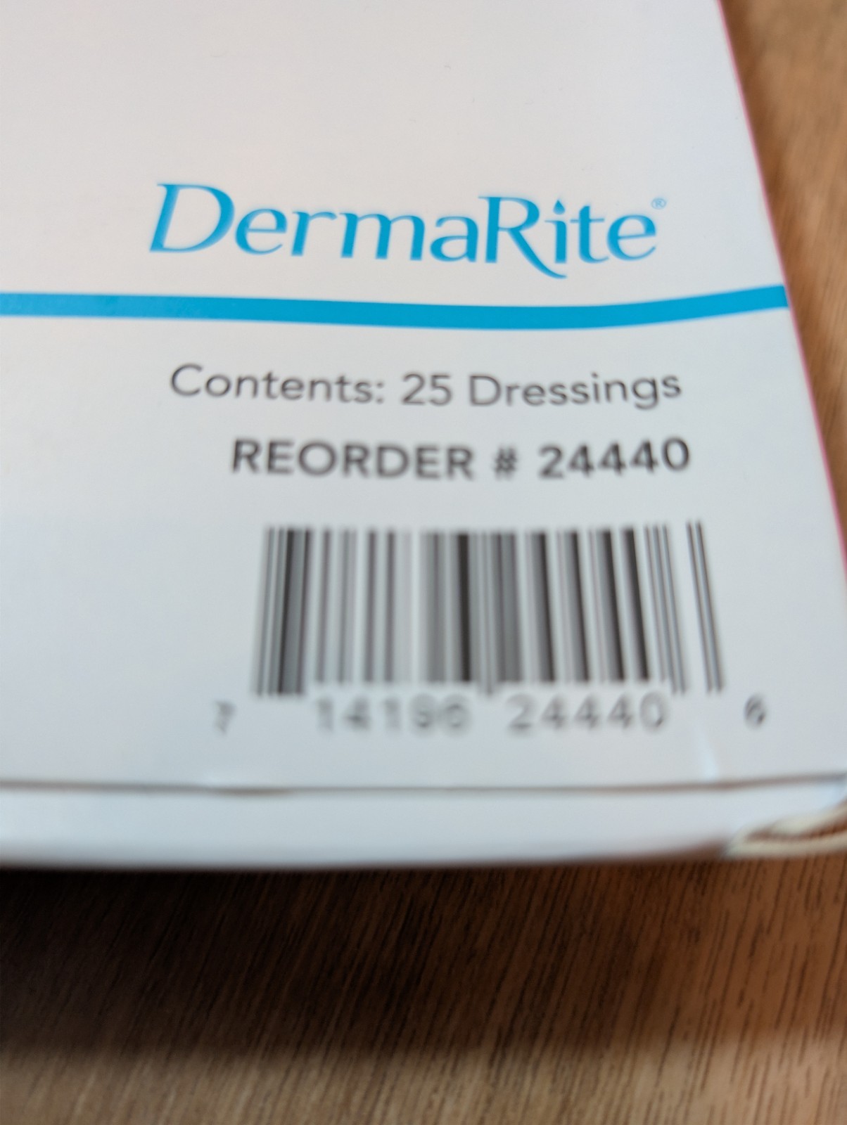 Xeroform Petrolatum Impregnated Dressing 4 x 4″ Square Gauze 25Ct Exp March 2028