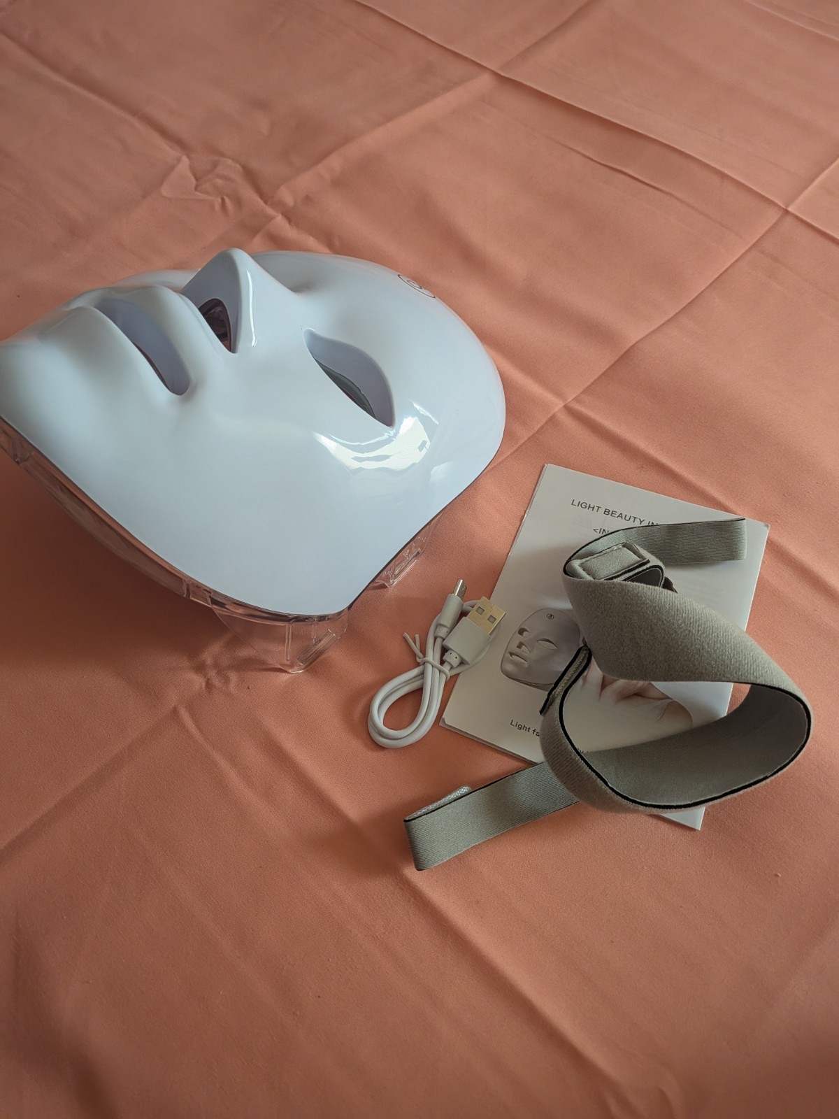LED Light Therapy Face Mask, Head Strap, Rechargeable Battery, USB Cable, White
