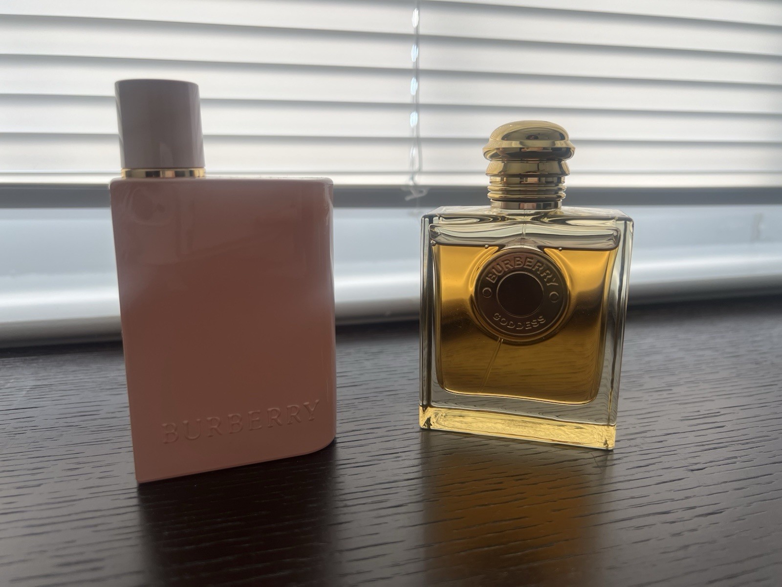 Burberry Perfume Set – Goddess Intense & Her Elixir