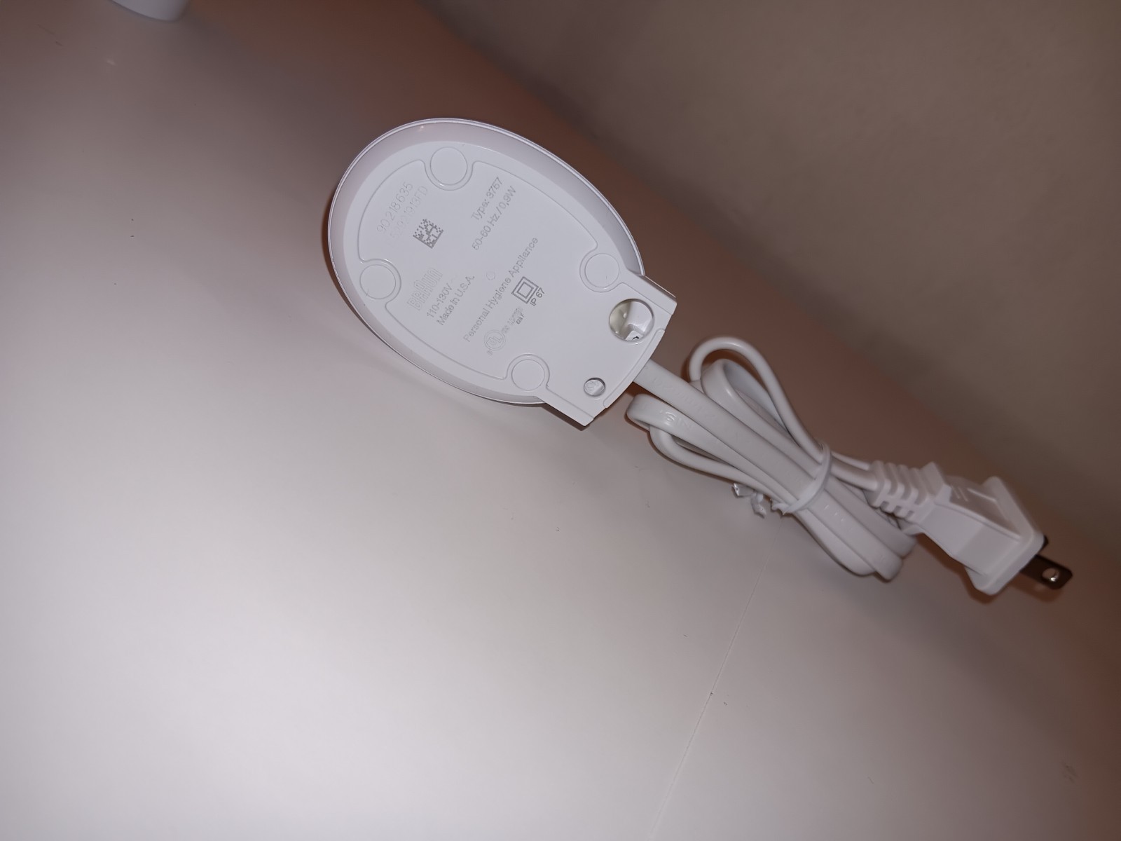 Braun Oral-B Pro 1000 (Type 3791) Electric Toothbrush Handle & Type 3757 Charger