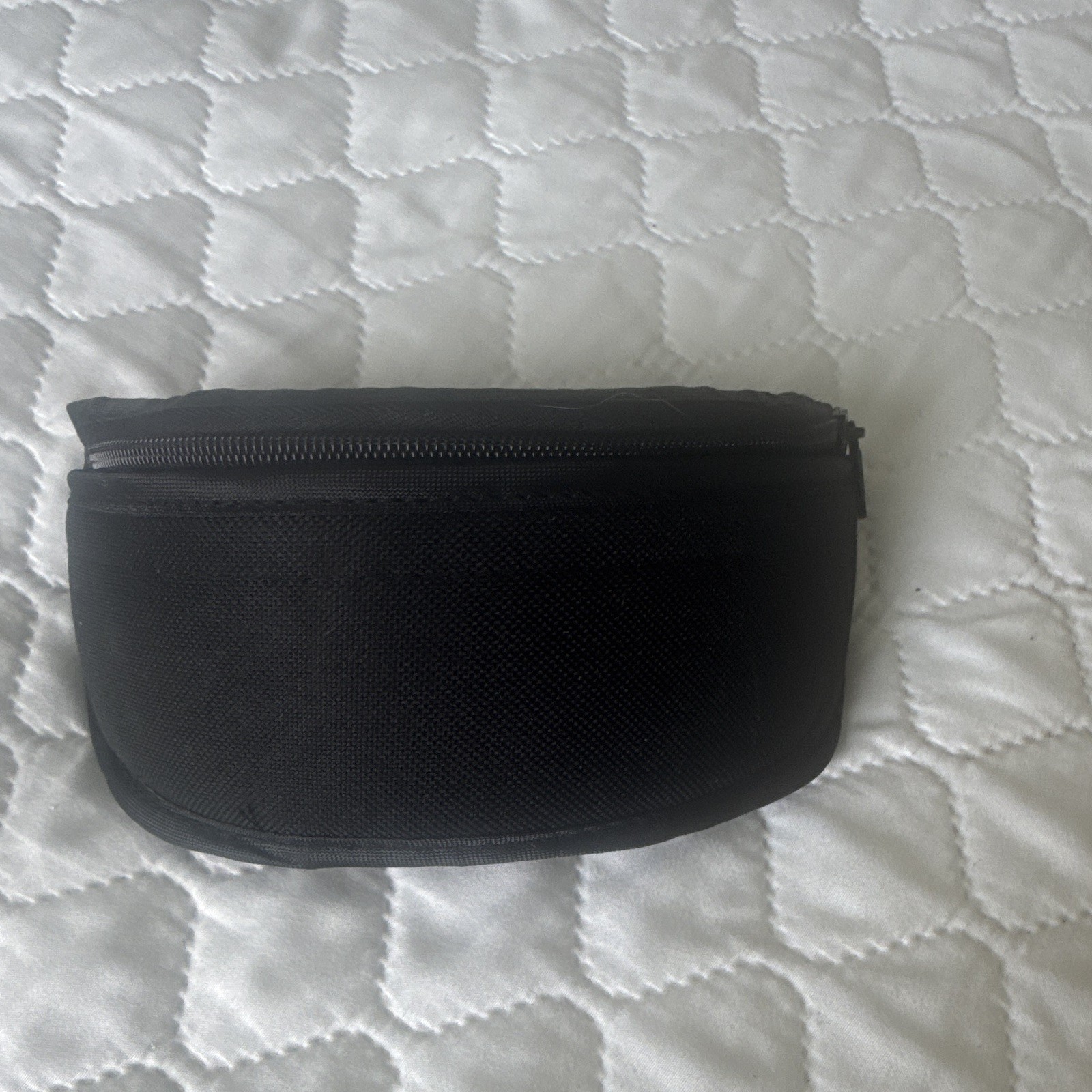 Wiley X Black Semi-Hard Zipper Case for Glasses & Sunglasses