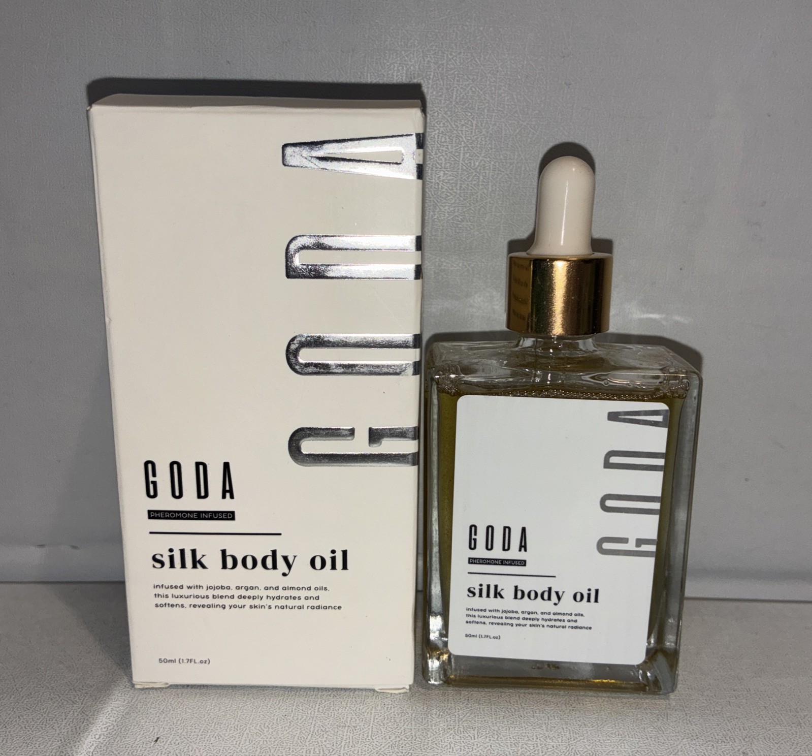 New GODA Silk Body Oil (Unisex) 1.7fl Oz