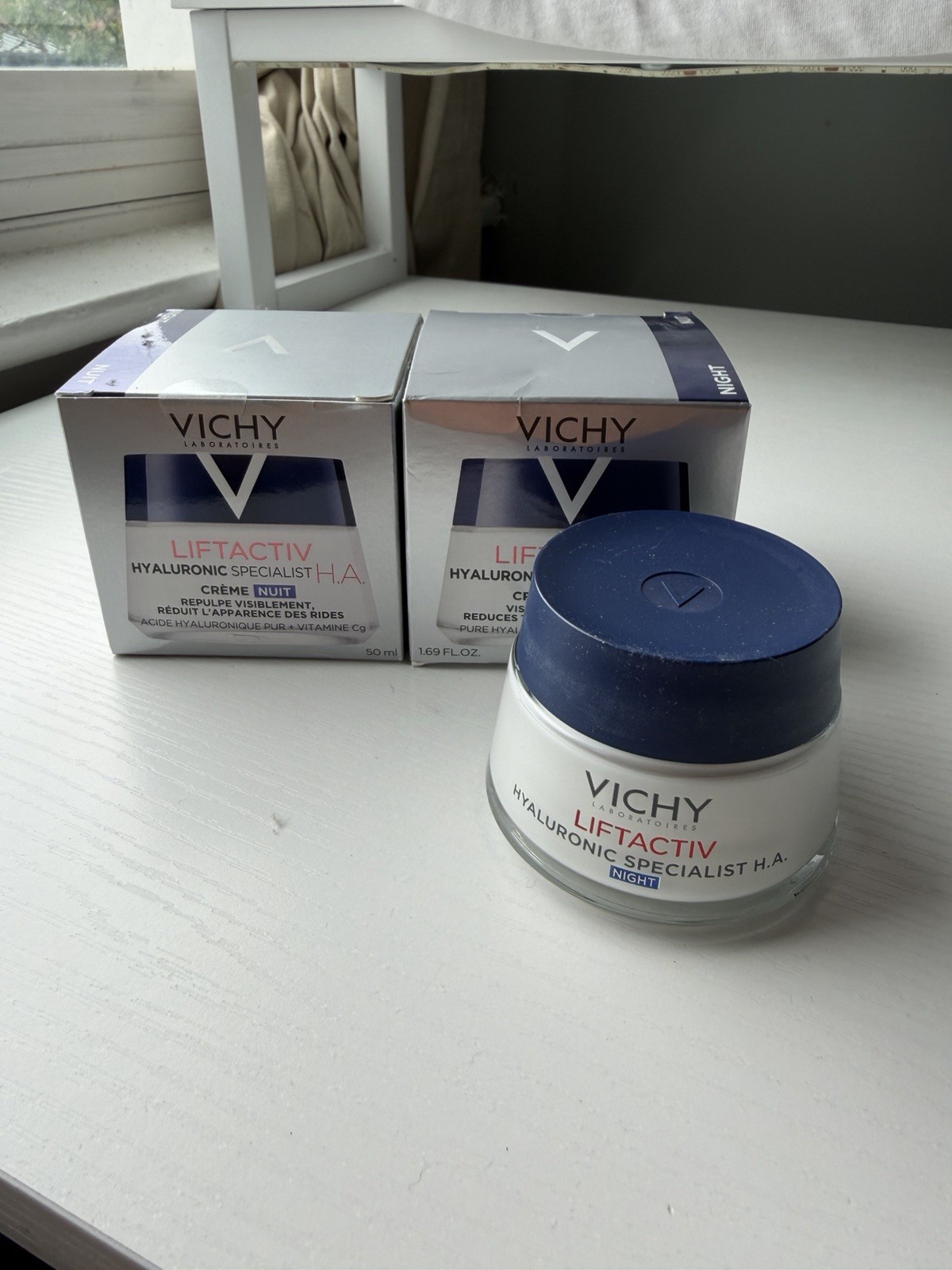 Vichy Liftactiv Hyaluronic Acid + Vitamin Cg Hydrating Night Cream 50 ml