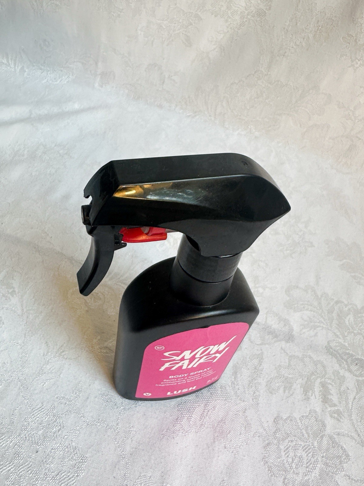 Lush Snow Fairy Body Spray 6.7 fl oz