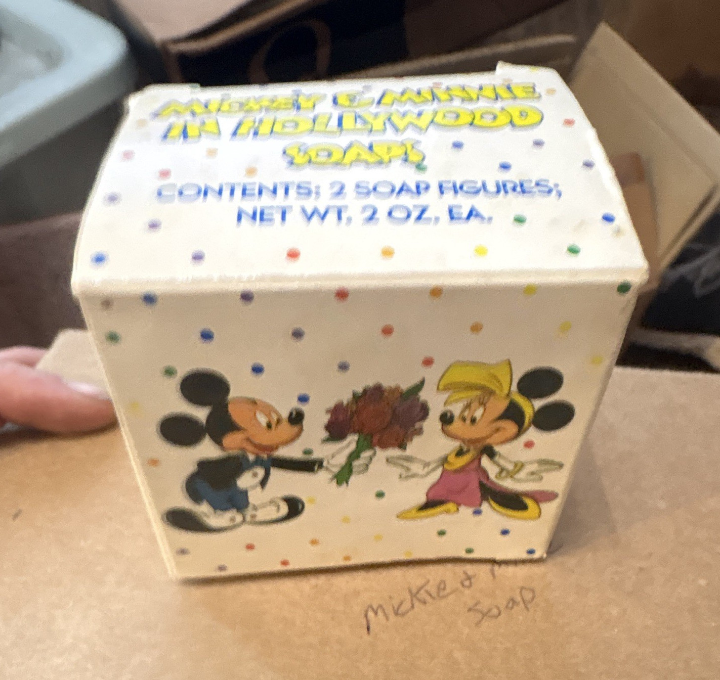 Avon Disney Mickey & Minnie in Hollywood Assorted Soap Set, 2x 2 oz Multipack