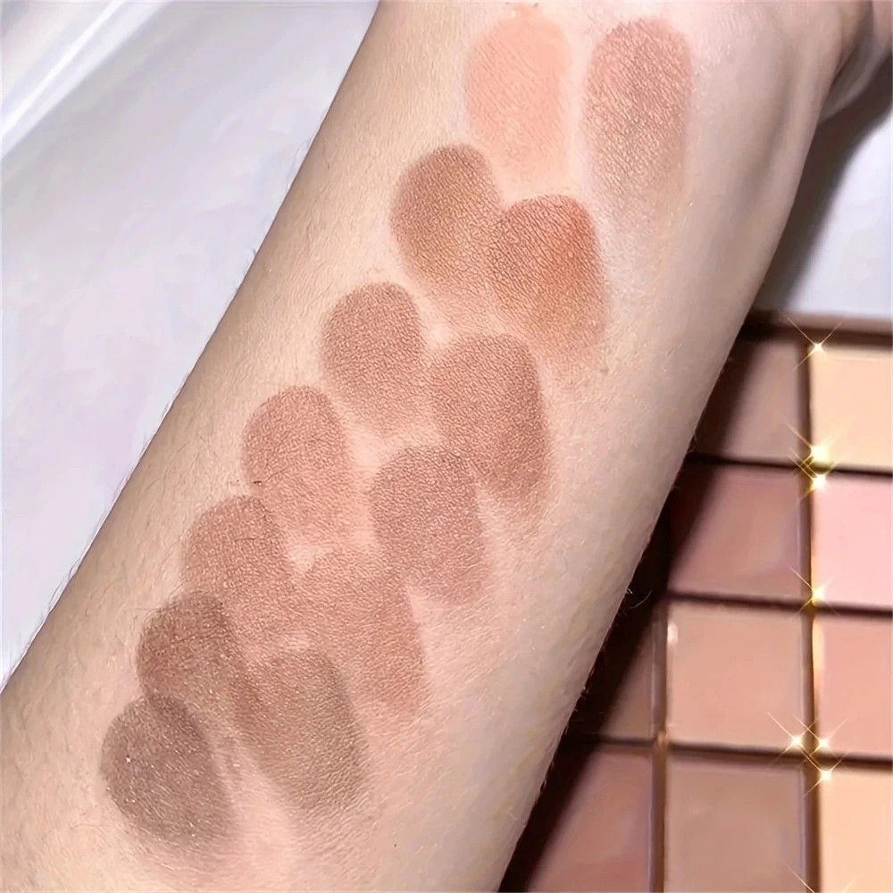 25-Color Eyeshadow Palette – Neutral Gray and Brown Earth Tones, Coffee and Choc