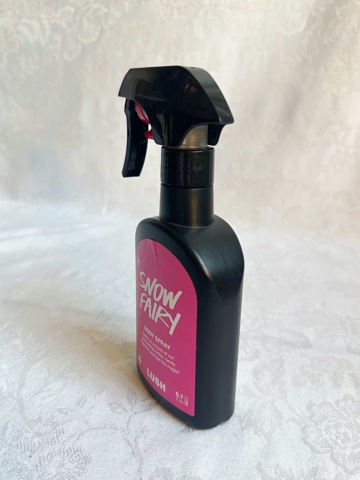 Lush Snow Fairy Body Spray 6.7 fl oz