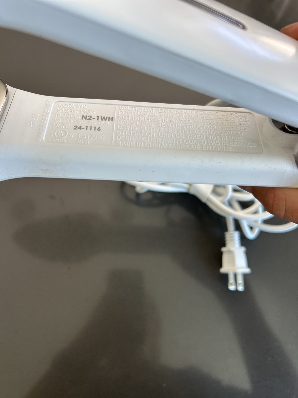 Nori Handheld Steam Iron White. Used Once