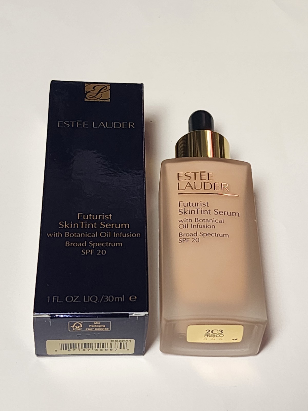 Estee Lauder Futurist Skin Tint Serum SPF 20 2C3 Fresco 1 oz