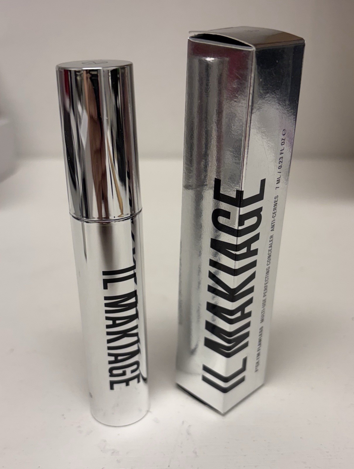 IL Makiage “Fck I’m Flawless Multi Use Perfecting Concealer 08- 0.23 oz
