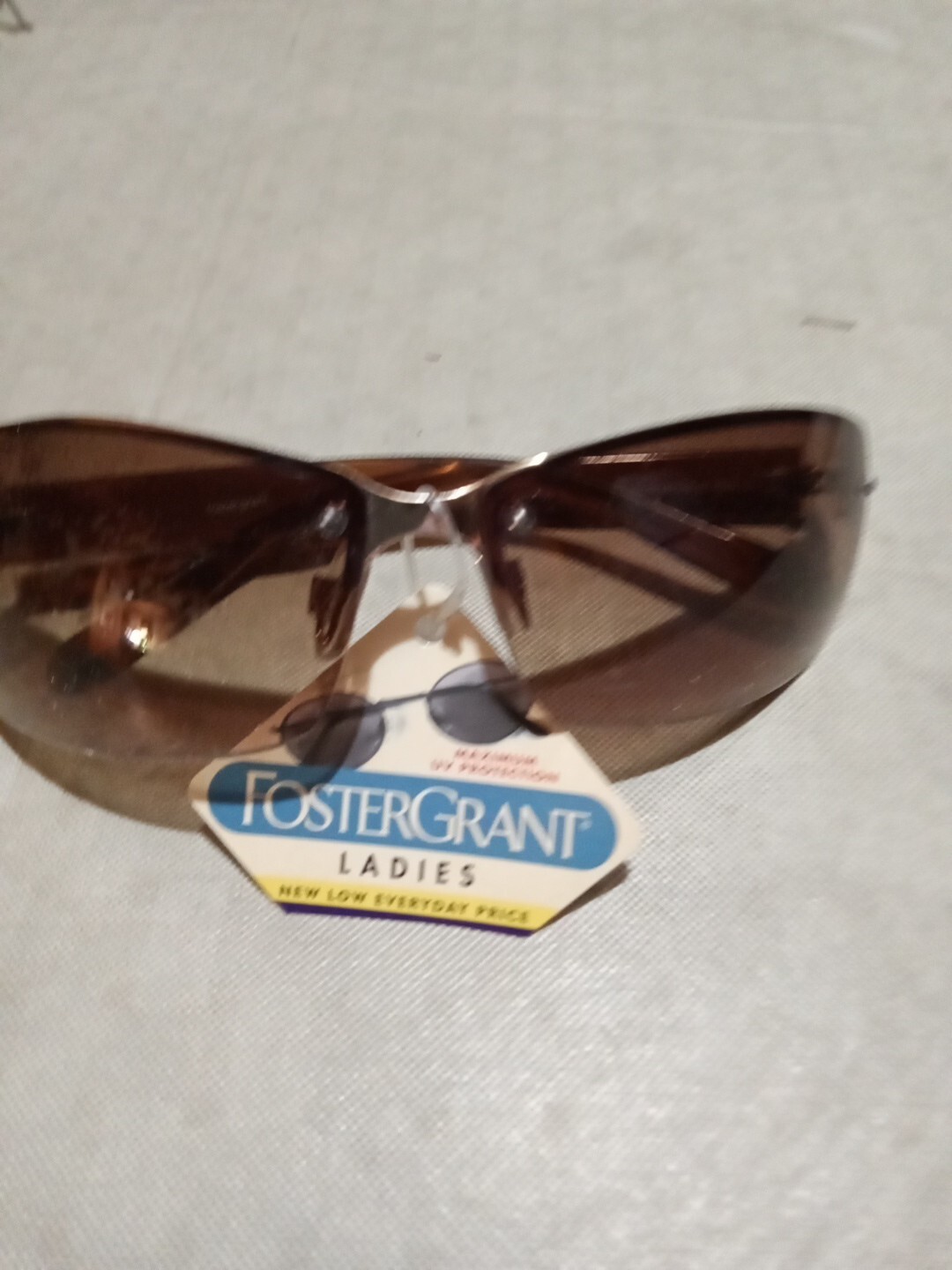 FOSTER GRANT,ladies, Maximum UV Protection NOS