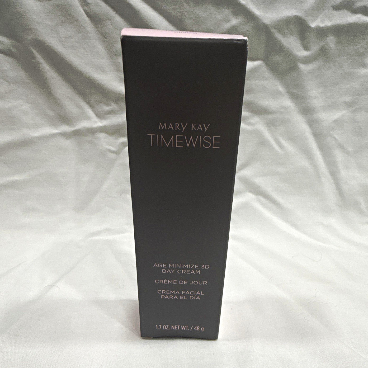 Mary Kay TimeWise Age Minimize 3D Day Cream Combo/Oily Oil-Free 1.7 oz