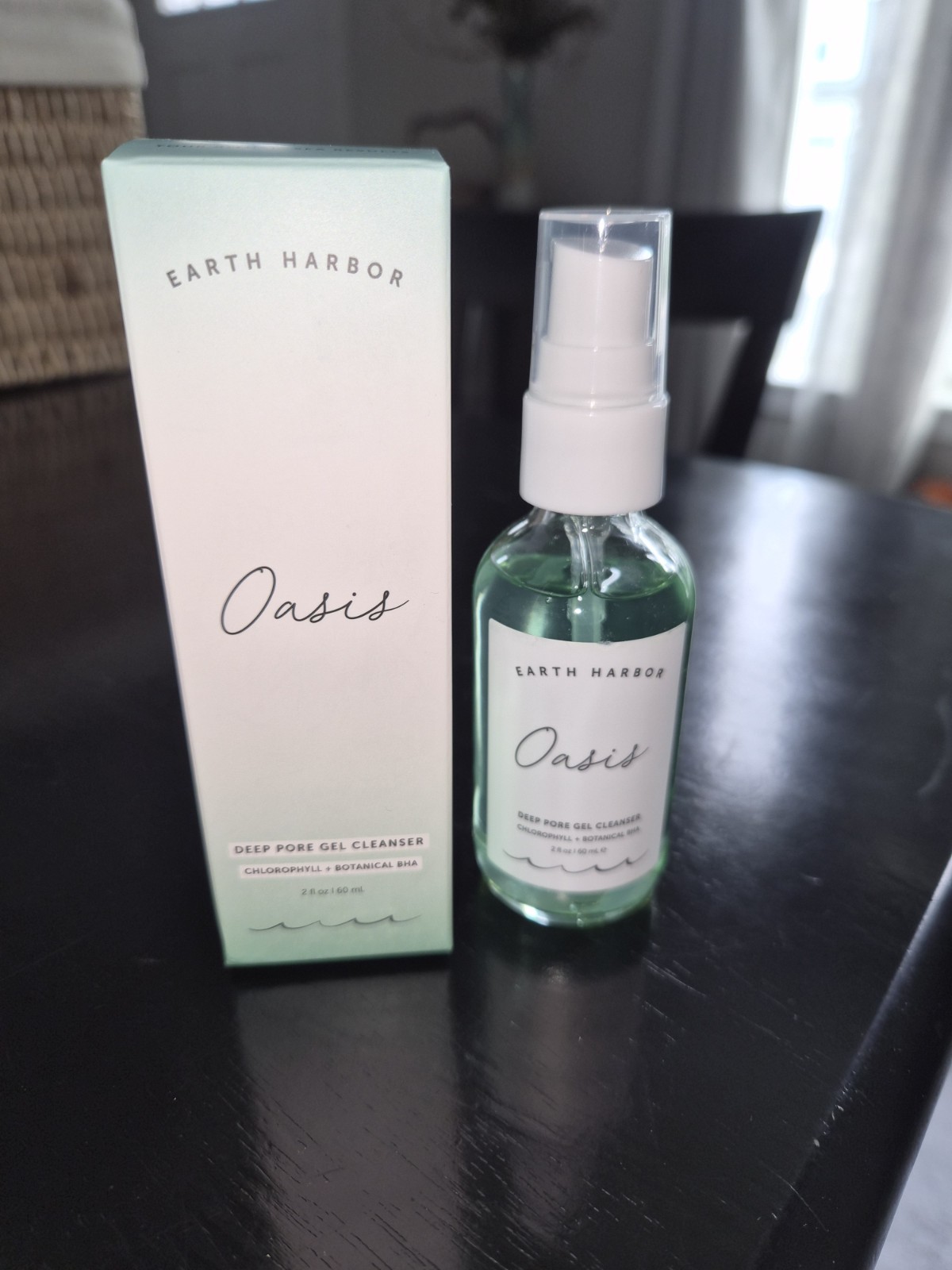 Earth Harbor Oasis Deep Pore Gel Cleanser • 2 Fl Oz