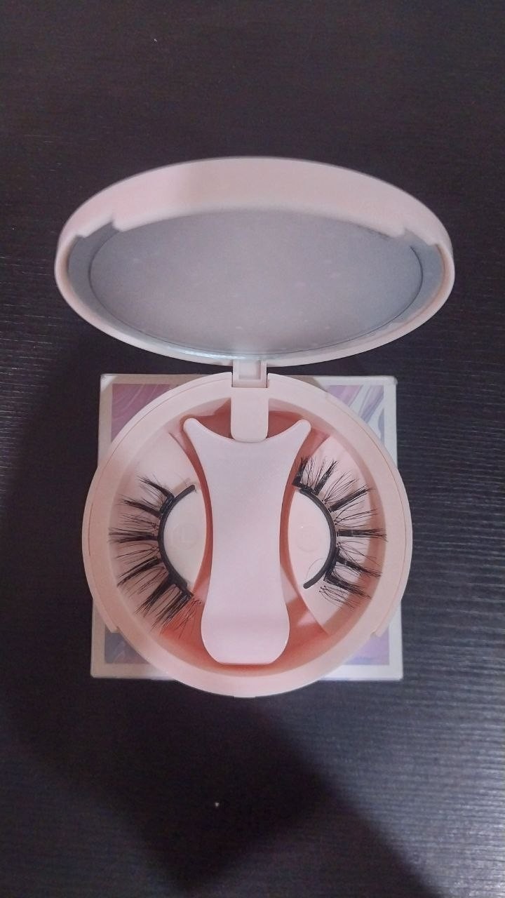 MAGNETIC EYELASH – DAISY