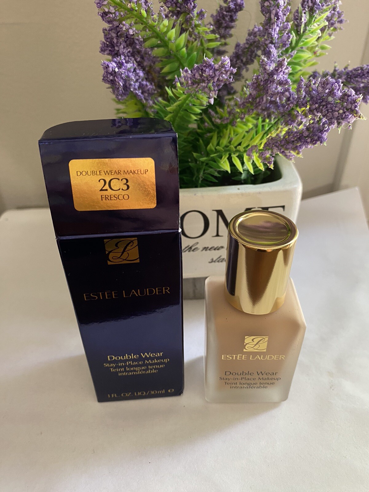 NIB Estée Lauder Double Wear Stay In Place Foundation 2C3 Fresco