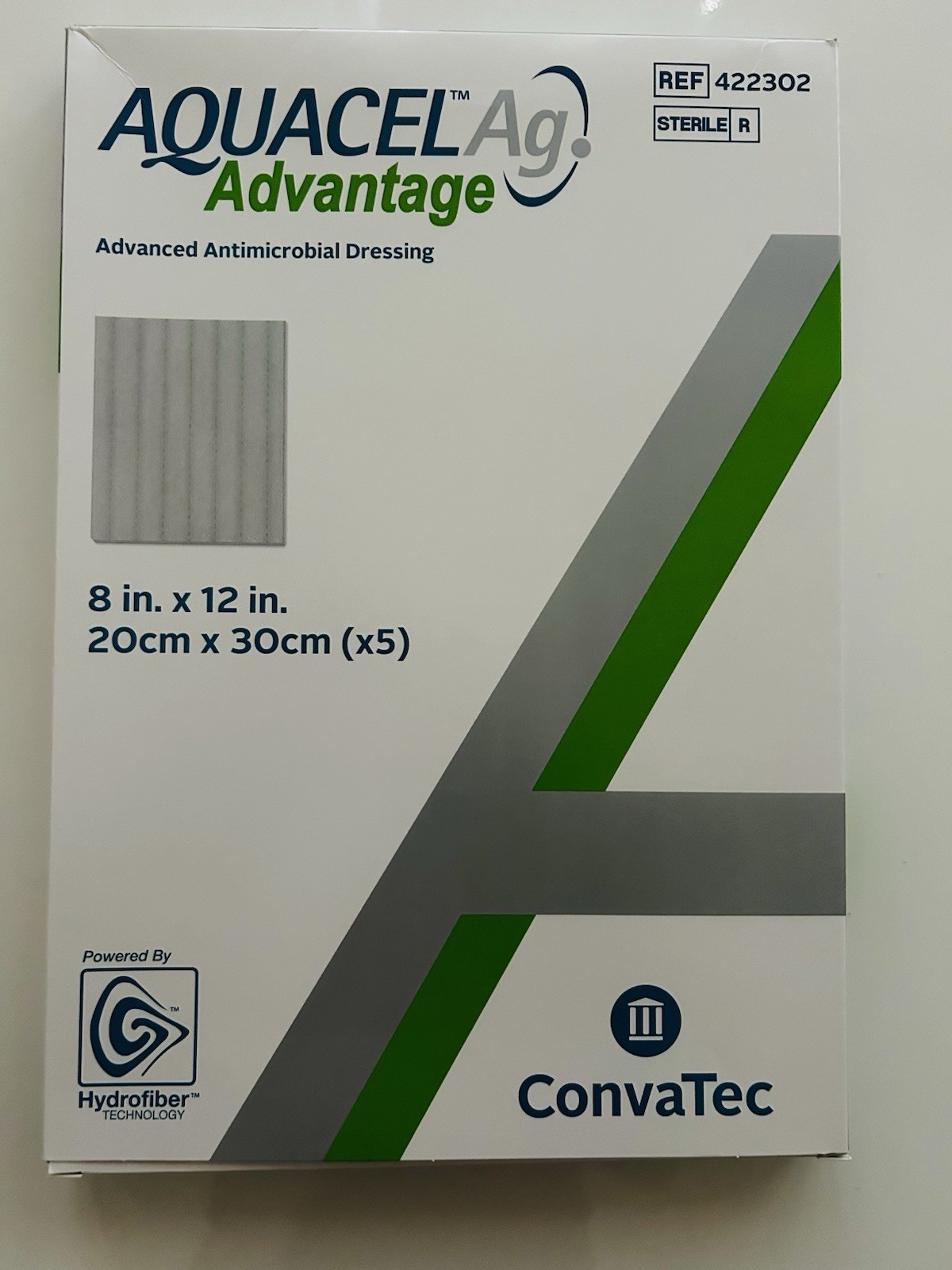 Aquacel(AG) Advanced Antimicrobial Dressing 8’x12′ (Exp 2028)