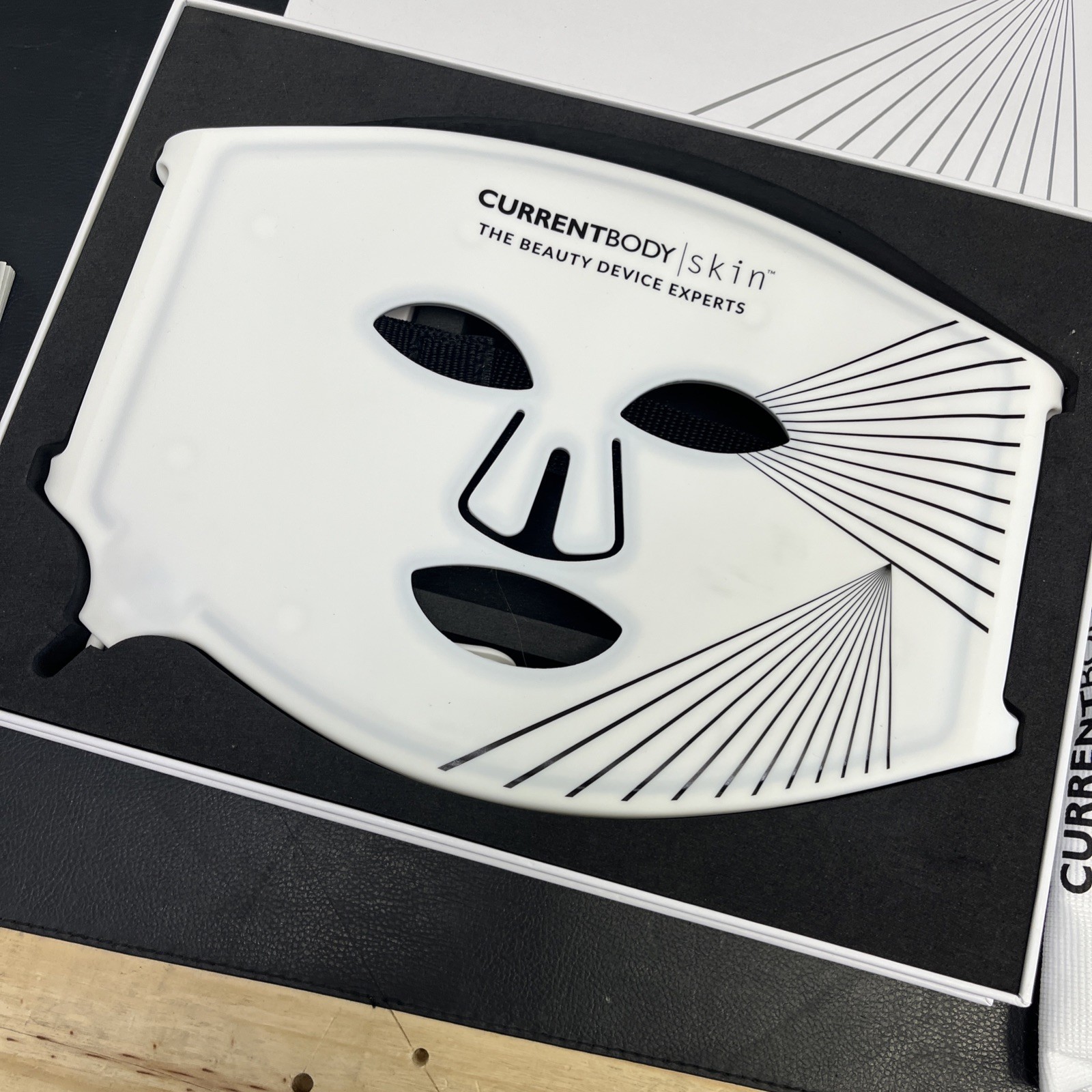 CurrentBody Current Body Skin LED Eye Perfector -store Open Box