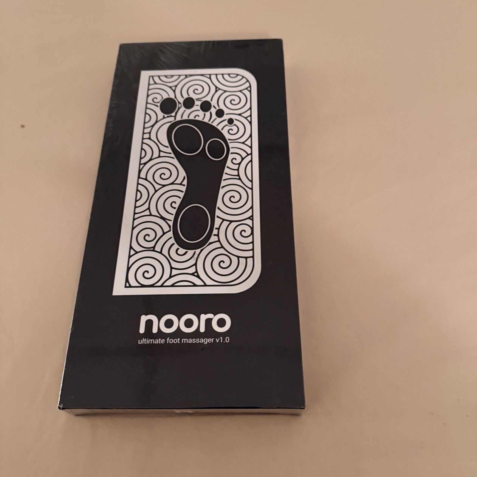 Nooro Ultimate Foot Massager v1.0Portable EMS Foot Massager Black New Sealed0002