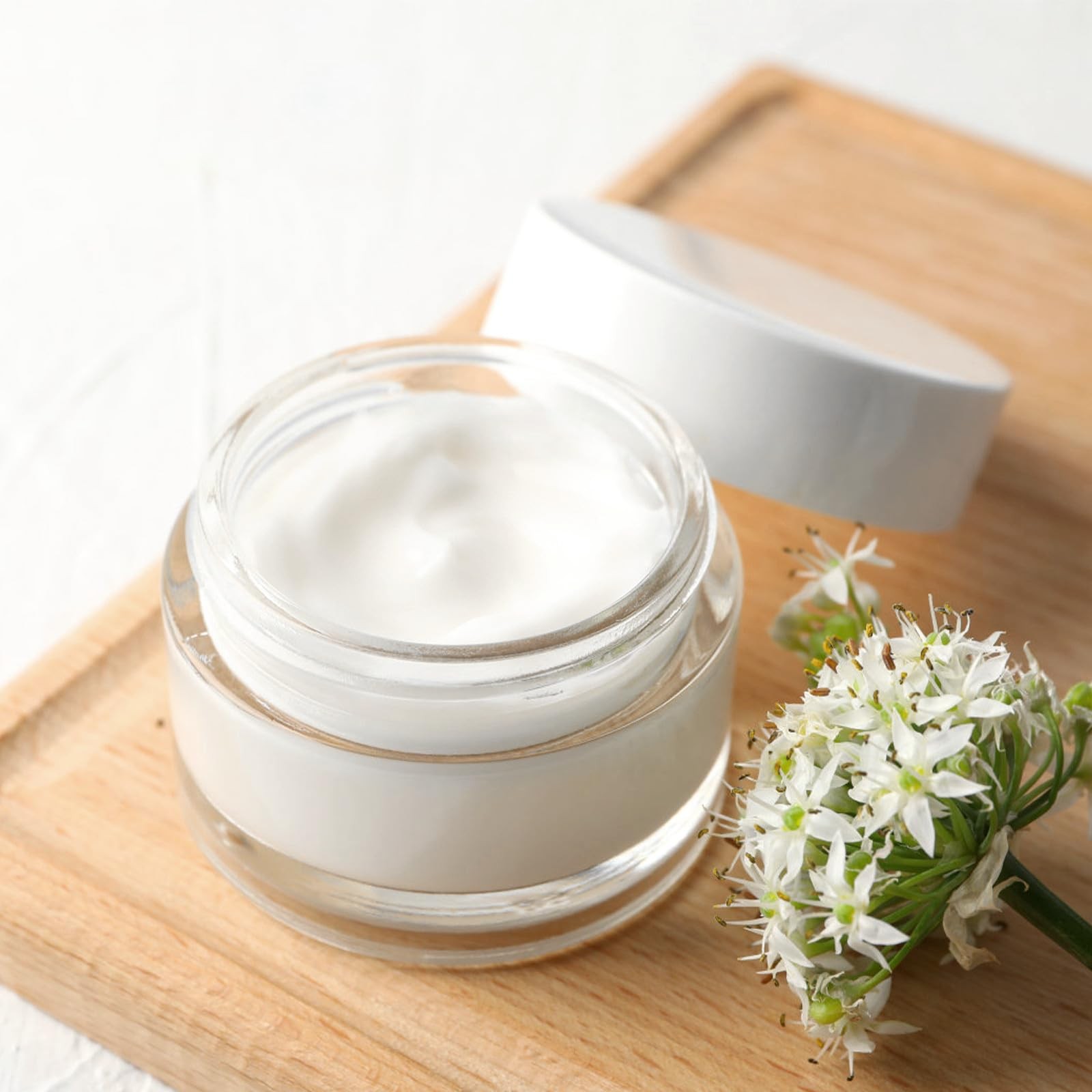 1 Oz Glass Jars 4 Pack Thick Round Containers Airtight Travel Cosmetic Cream Lot