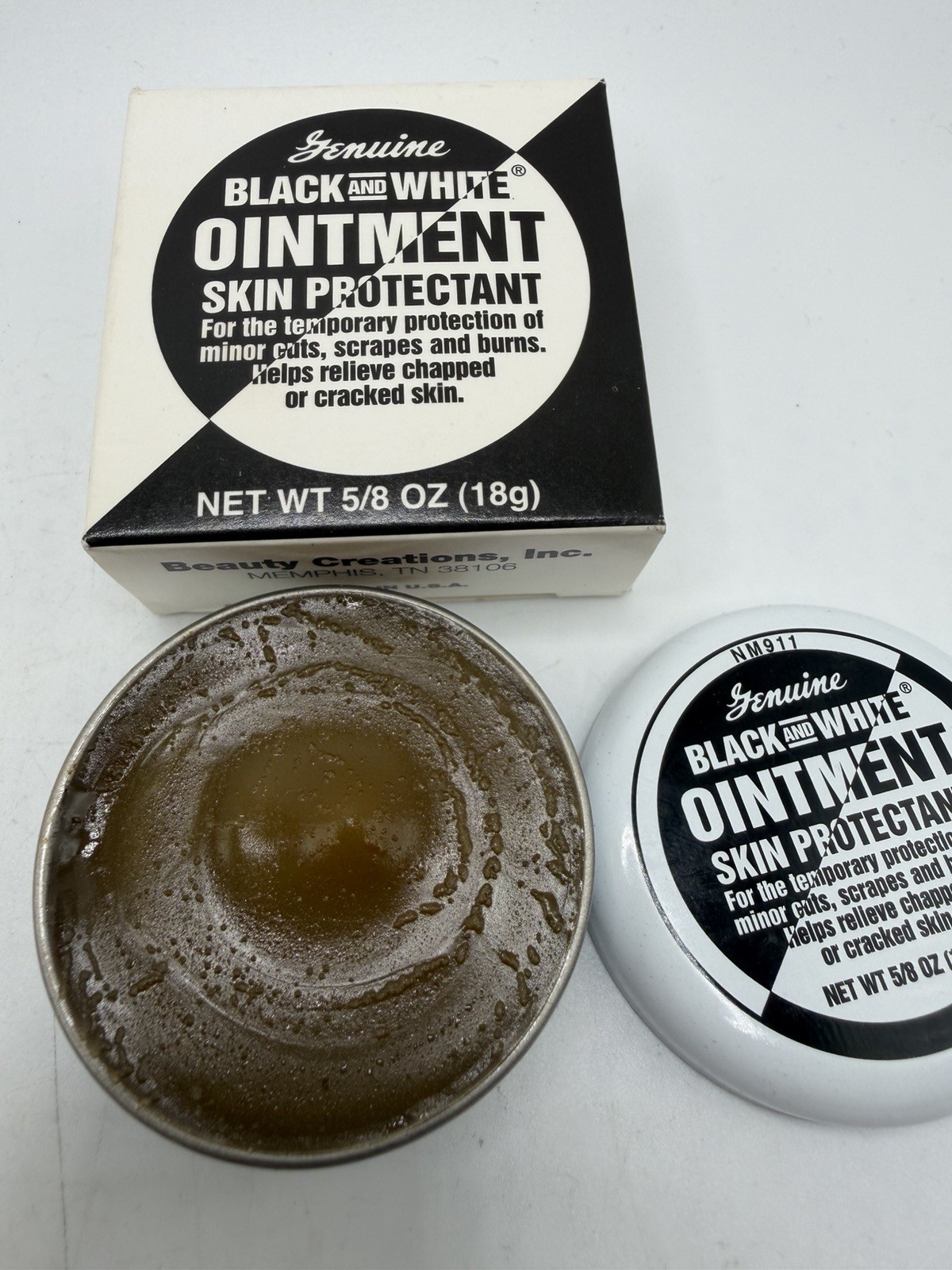 Geniune Black & White Ointment Skin Protectant 5/8 oz 18g Travel Size NEW