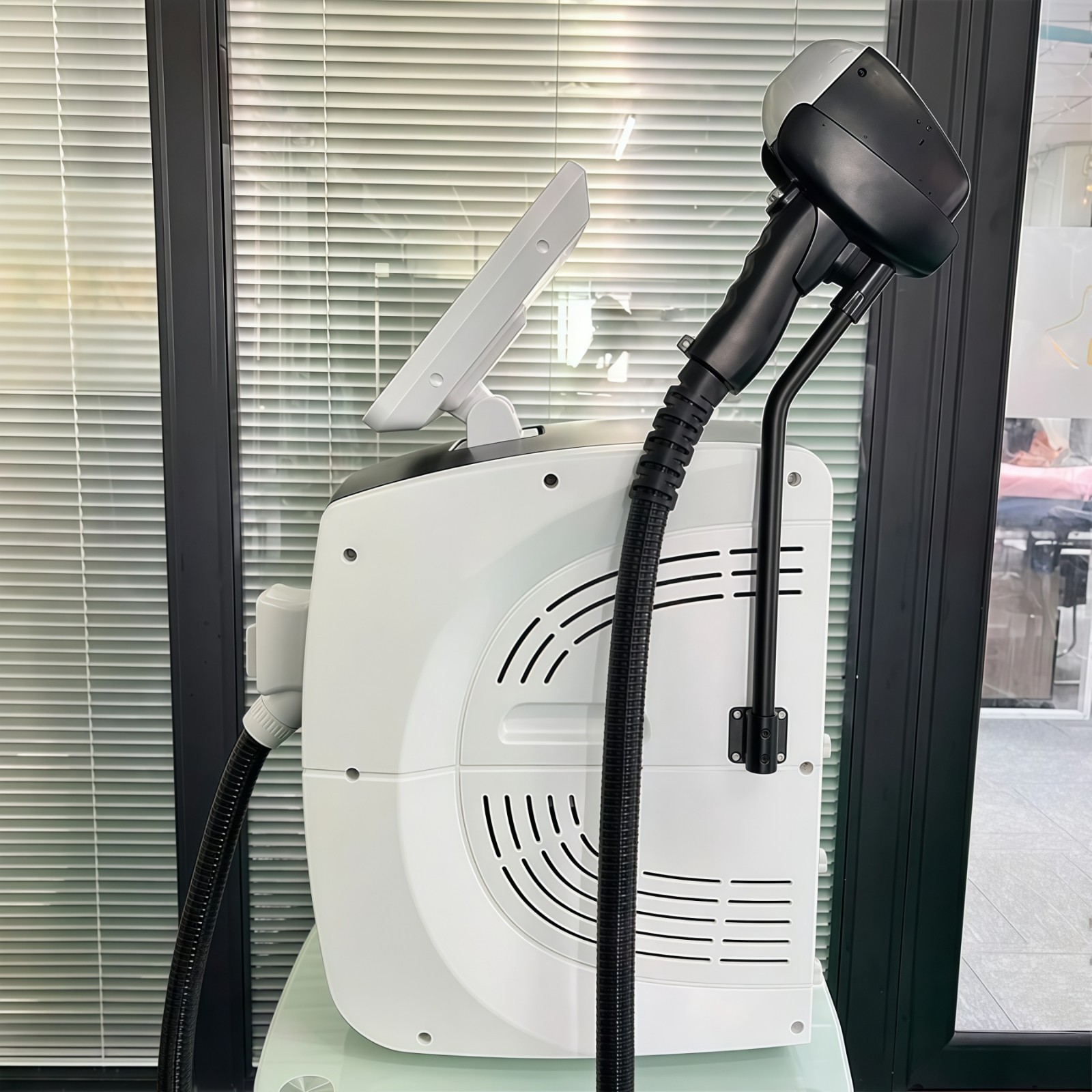 2026 Ice Titanium Soprano Permanent Painless Diode Laser hair removal Machine