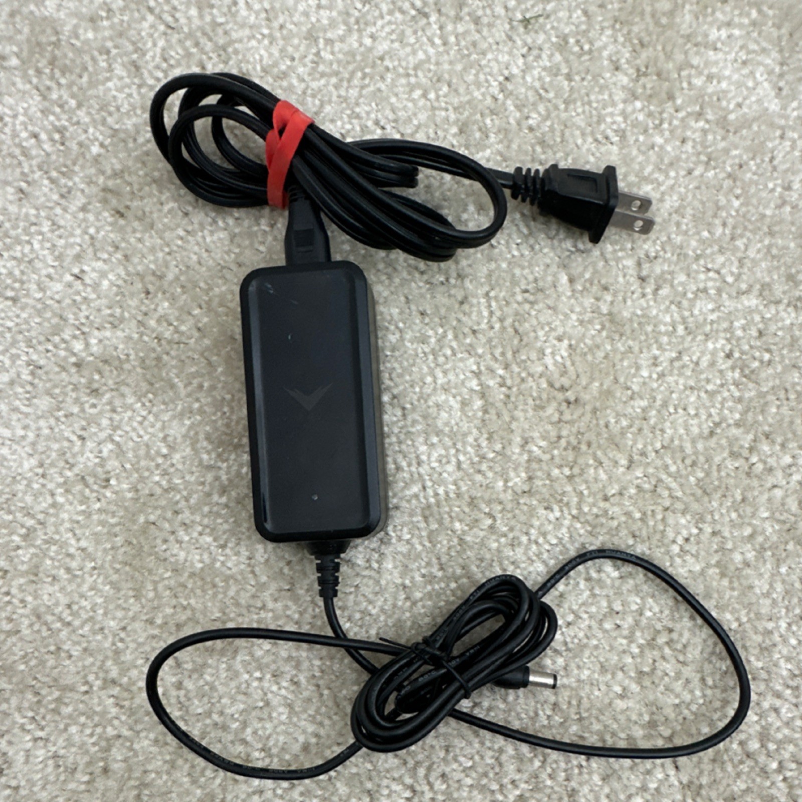Hyperice Hypervolt Charger 26V Corded Electric Black FCC UL Listed Plastic