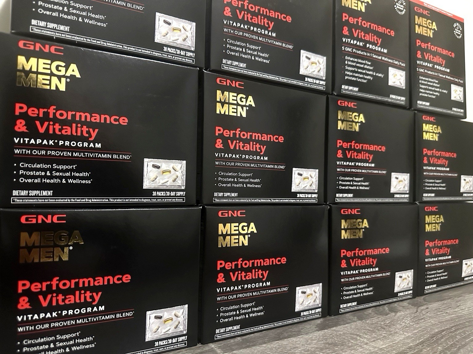 GNC Mega Men Performance and Vitality Vitapak Program 30 Pack Ex 8/27
