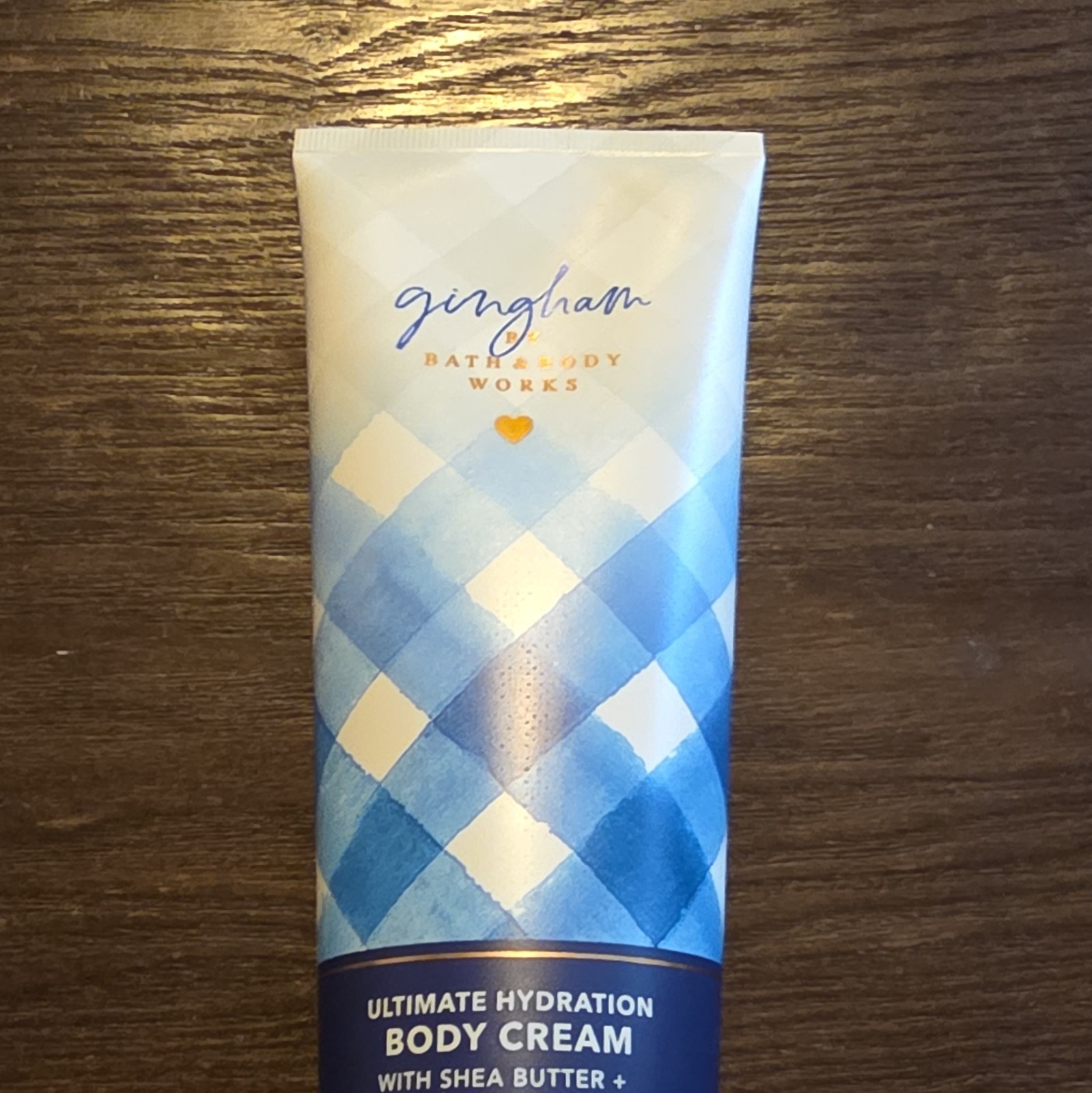 Bath & Body Works Gingham Hydrating Body Cream w/ Shea + HA, 24M PAO