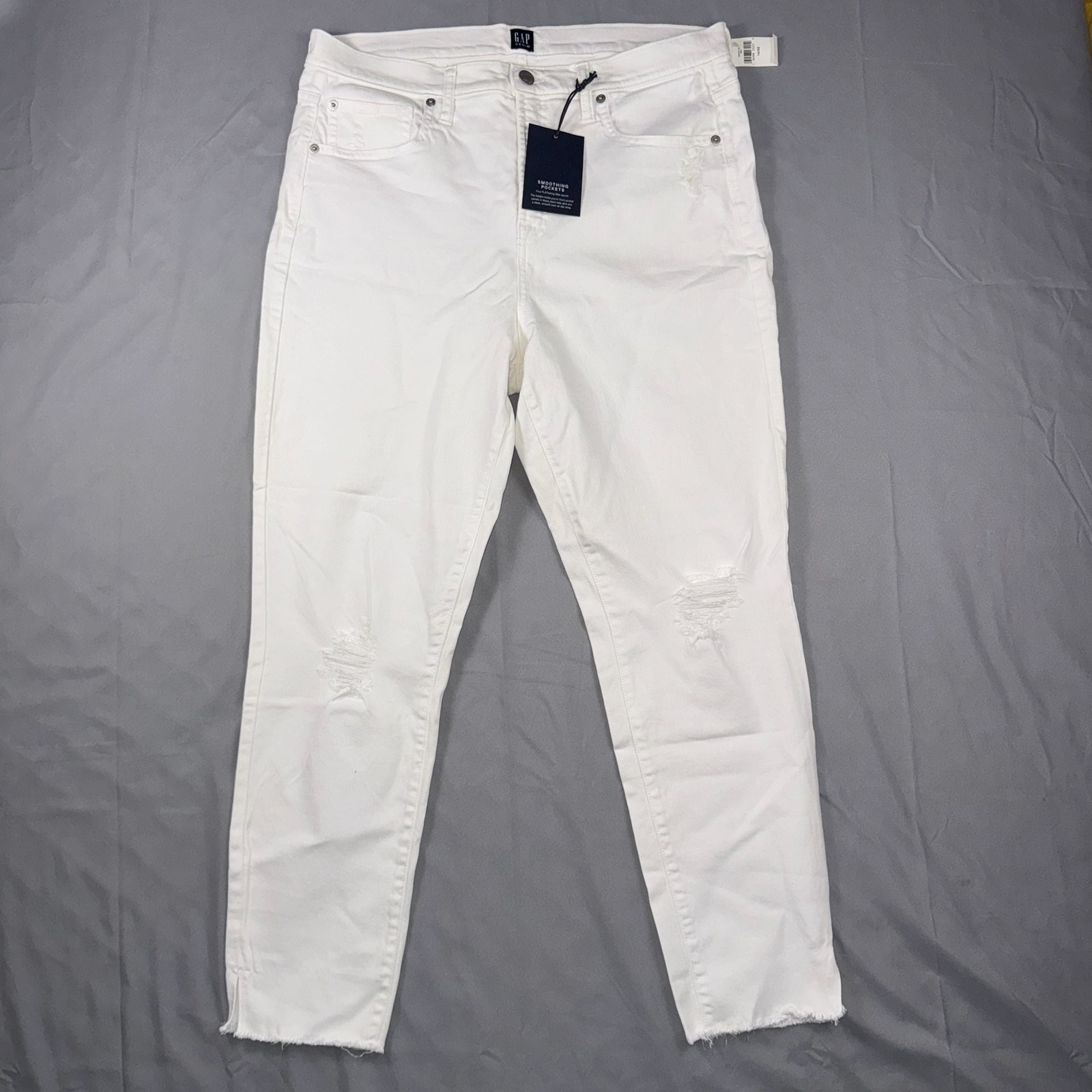 Gap Mid Rise True Skinny White Distressed Ankle Jeans Women’s Size 14/32