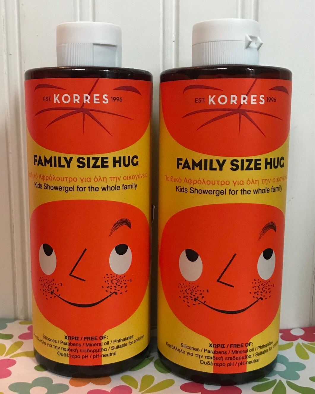 2 KORRES FAMILY SIZE HUG KID SHOWER GEL FOR EVERYONE 13.53 OZ